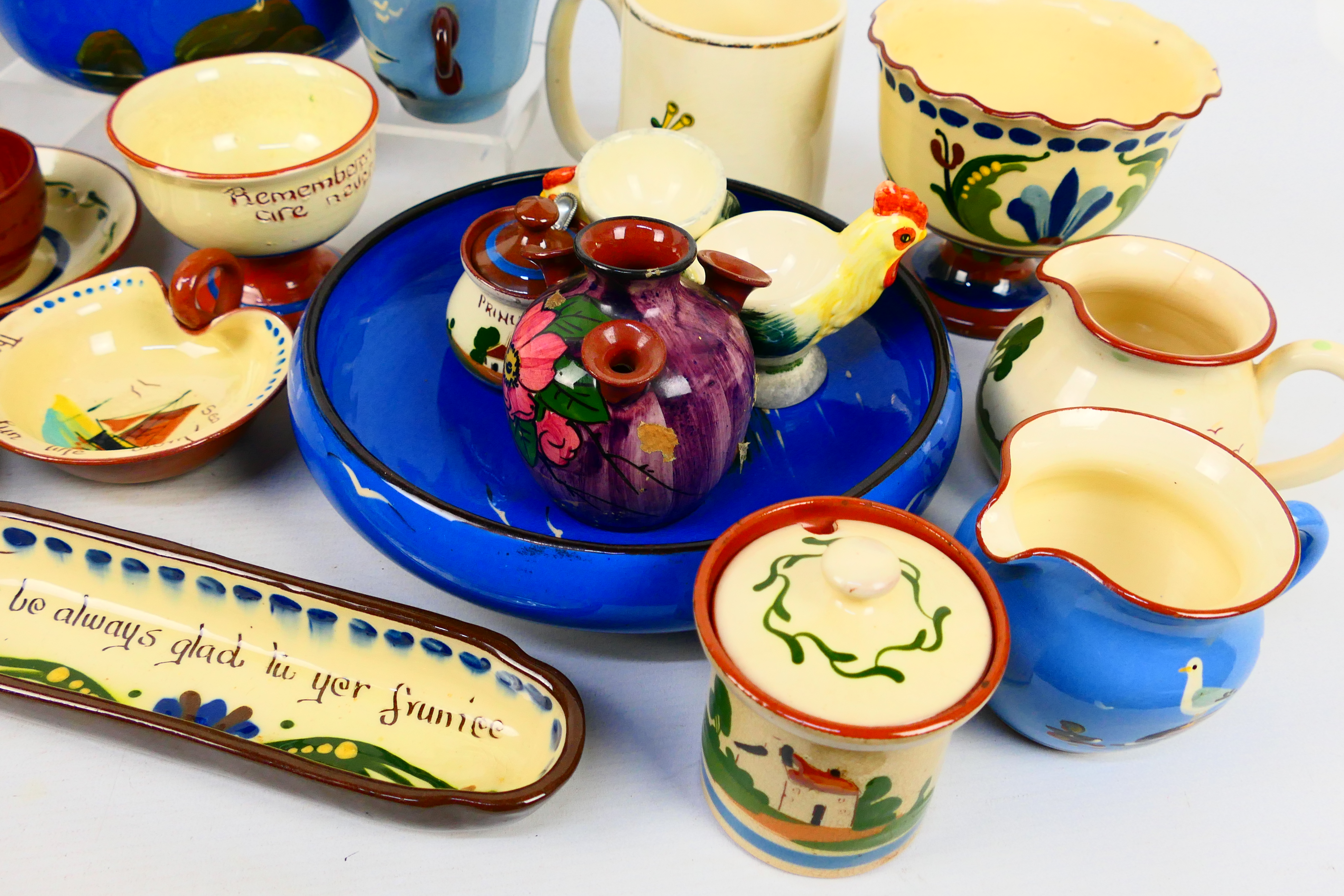A collection of Torquay pottery wares to - Image 6 of 8