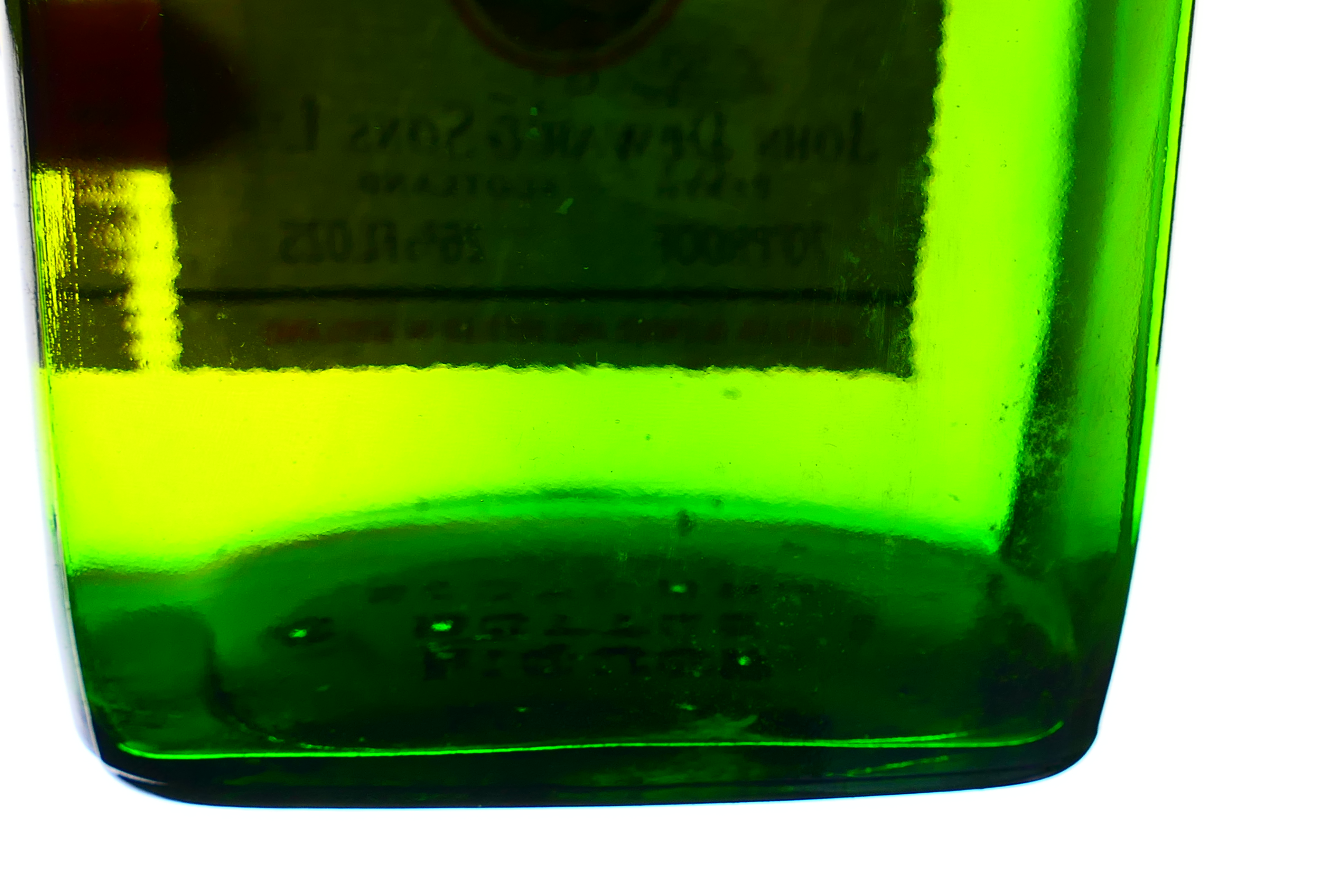 A 26? fl ozs bottle of Dewar's De Luxe A - Image 6 of 6