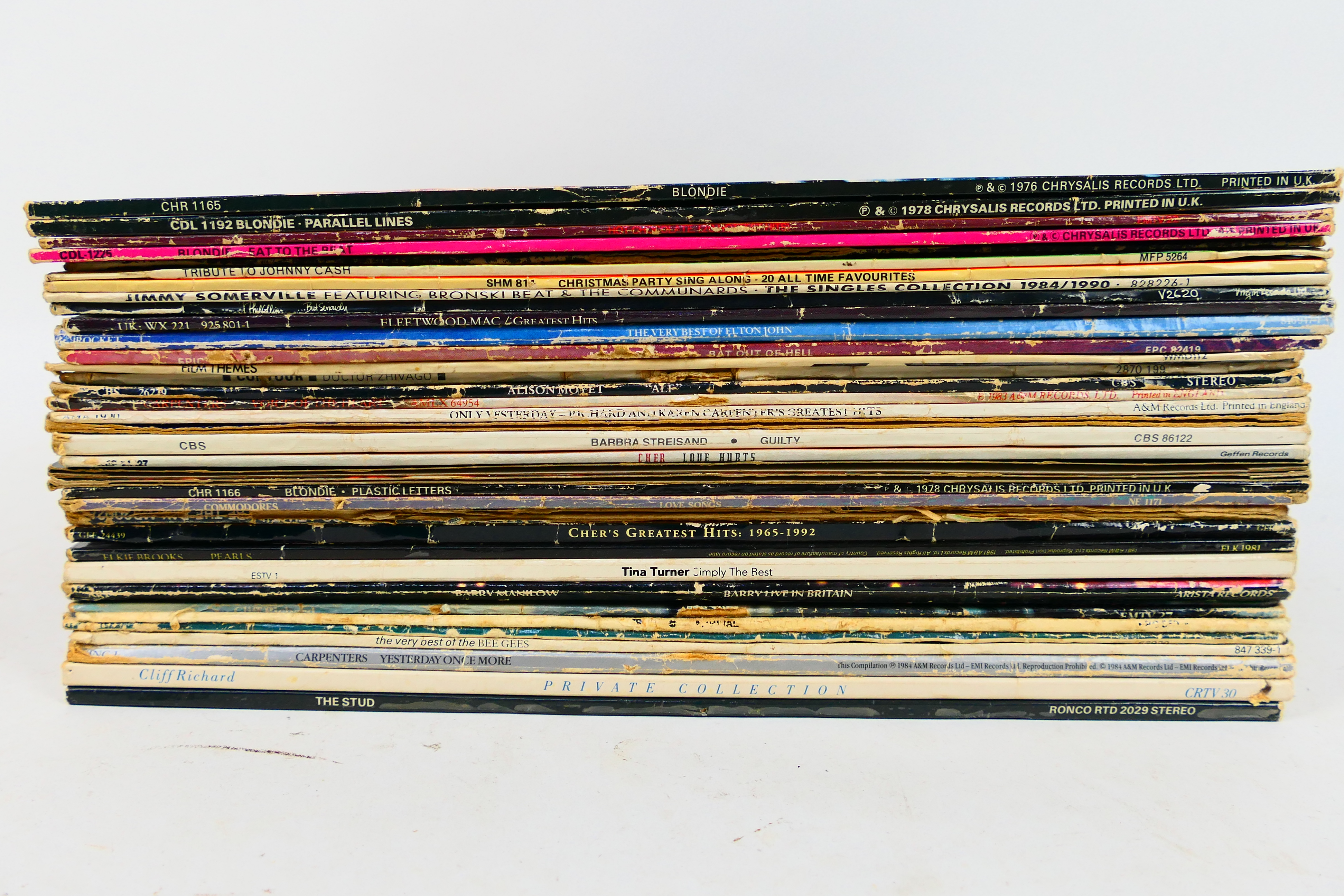 A collection of 12" vinyl records to inc