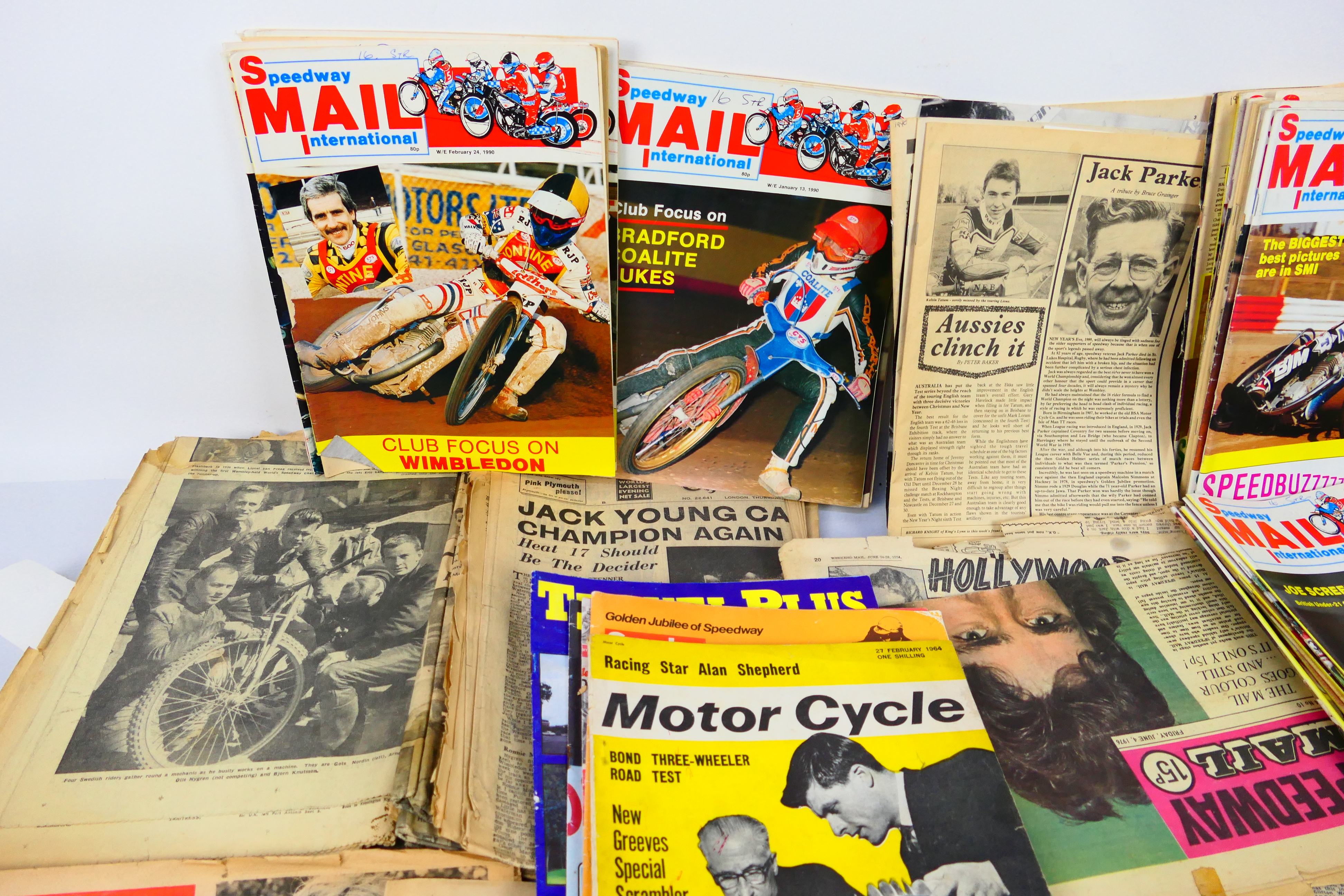 Speedway Interest - A collection of vintage speedway related magazines and ephemera, - Image 5 of 5