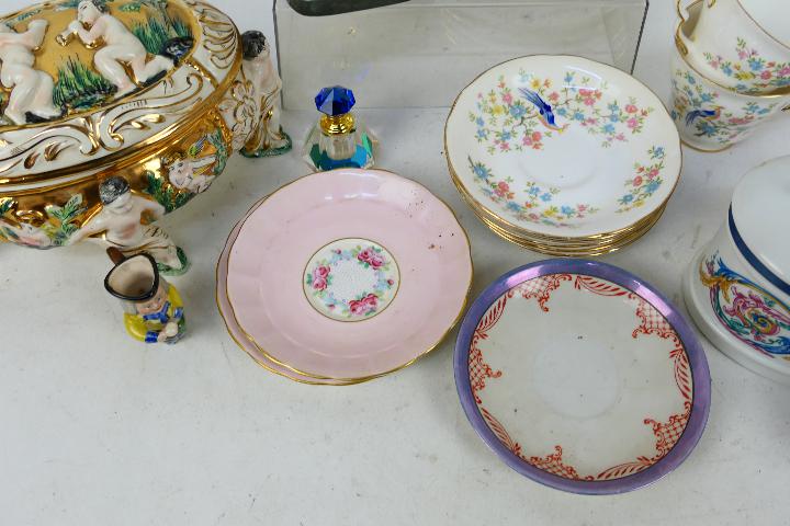 Royal Doulton, Adderley, Queen Anne, Other - Mixed ceramics to include plates, cups, jugs, vases, - Image 3 of 6