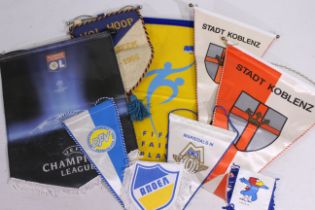 Football Pennants, Nine pennants to incl