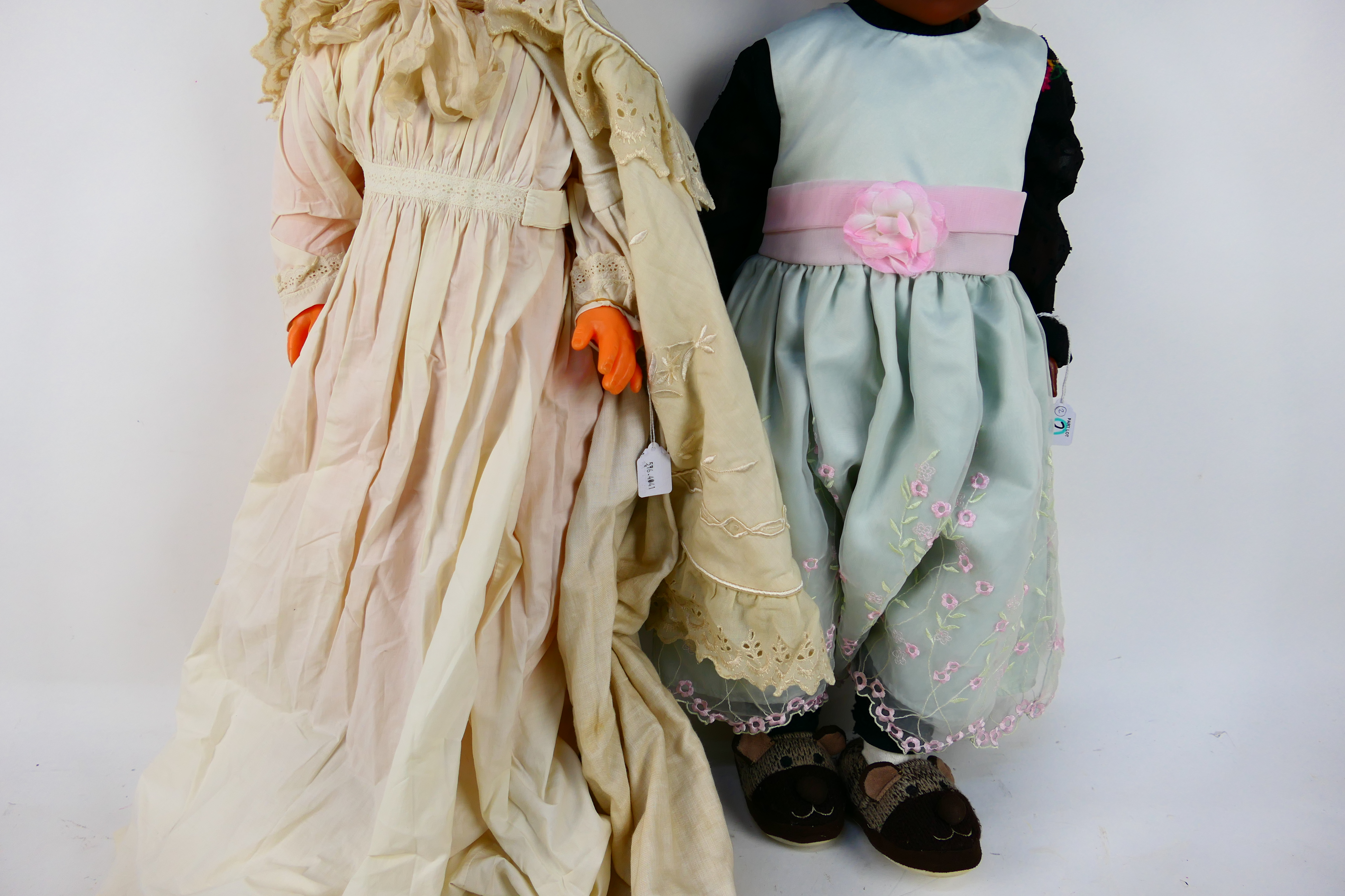 Reliable - Lissi Batz - 2 x large vintage dolls, - Image 6 of 9