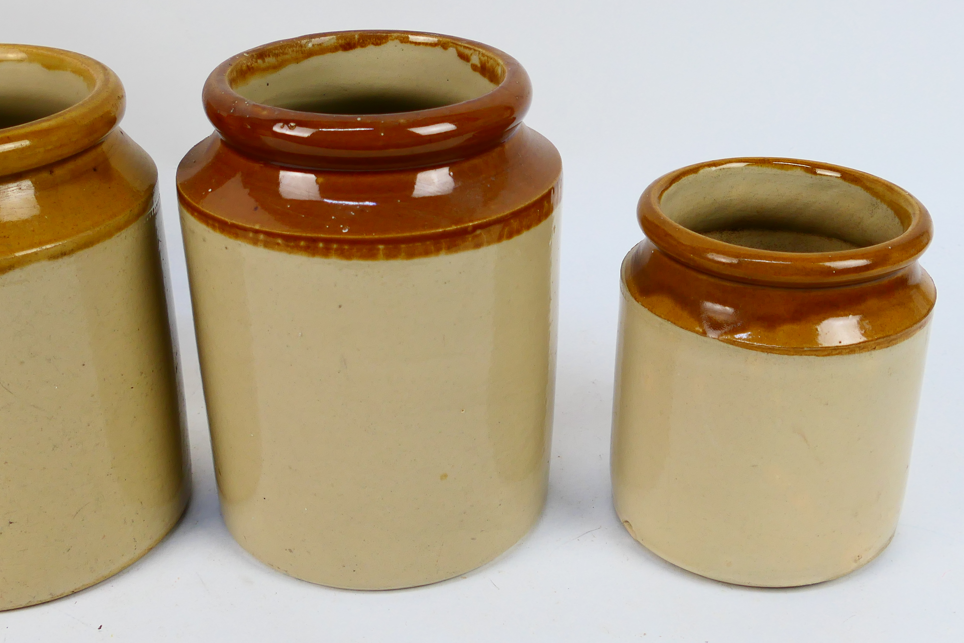 Three stoneware jars and a Stantons (Bolton) Ltd Botanical Brewers flagon. - Image 3 of 4