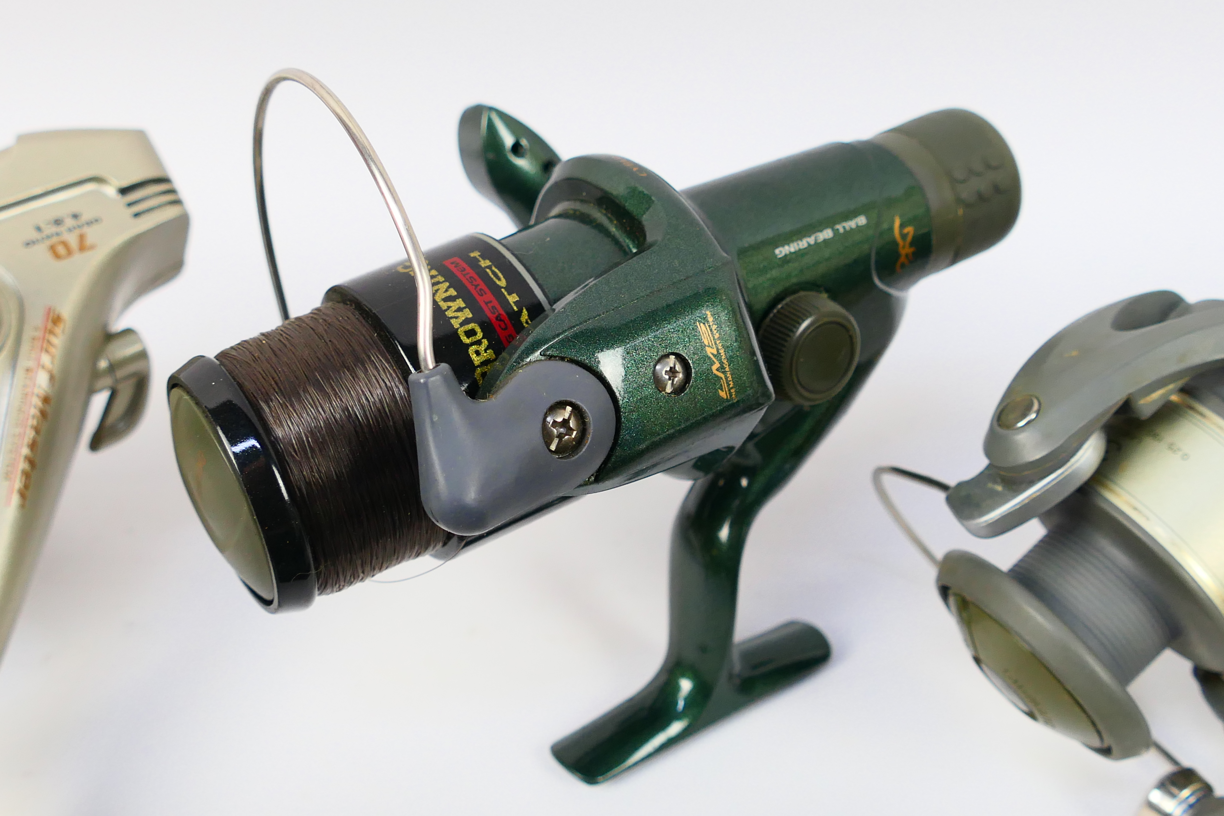 Six reels and a quantity of spare spools to include a Mitchell 624, a Mitchell 300, Surf Master, - Image 3 of 11