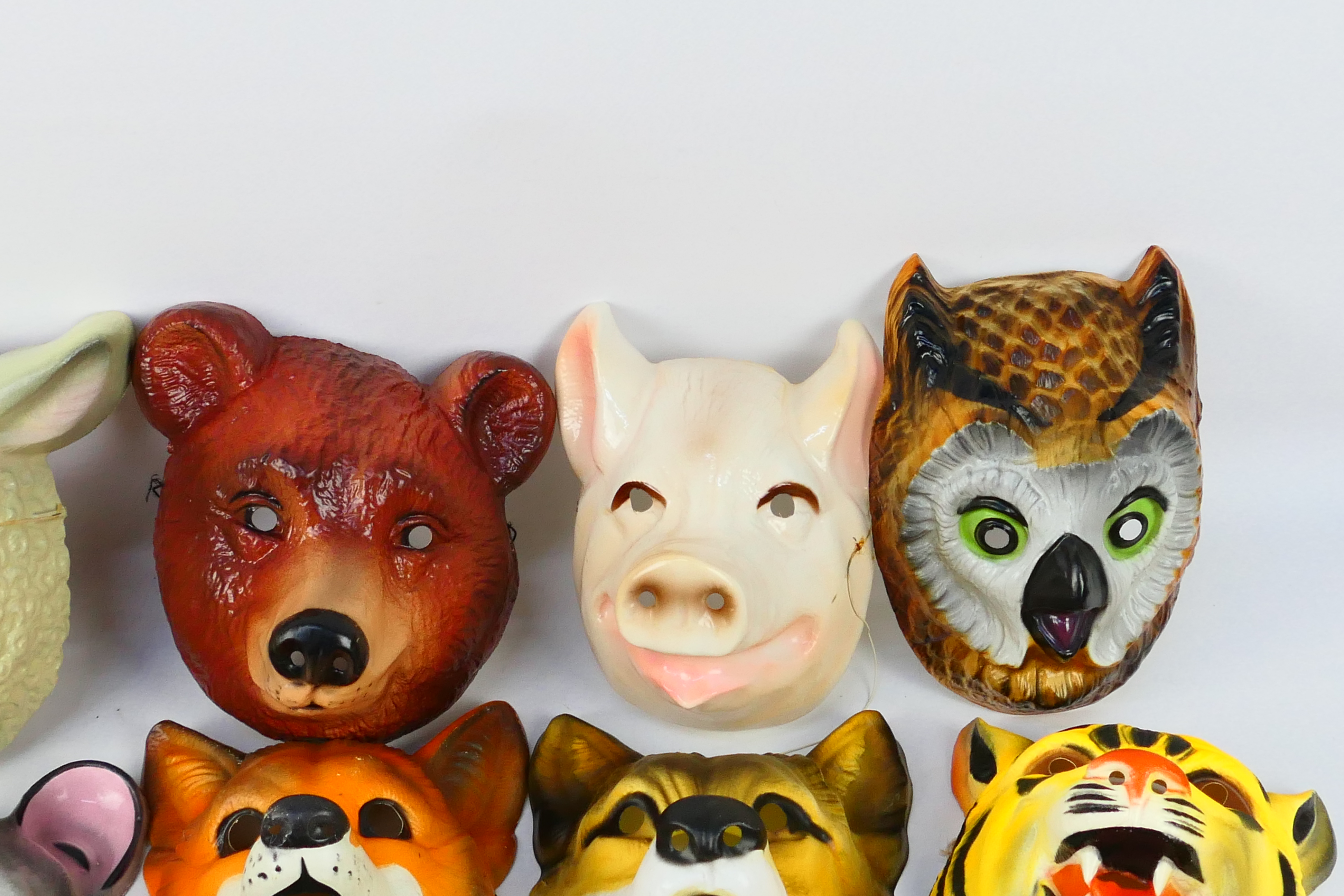 Animal Masks - Costume - An assortment of approximately 14 unboxed and unbranded plastic Animal - Image 3 of 7