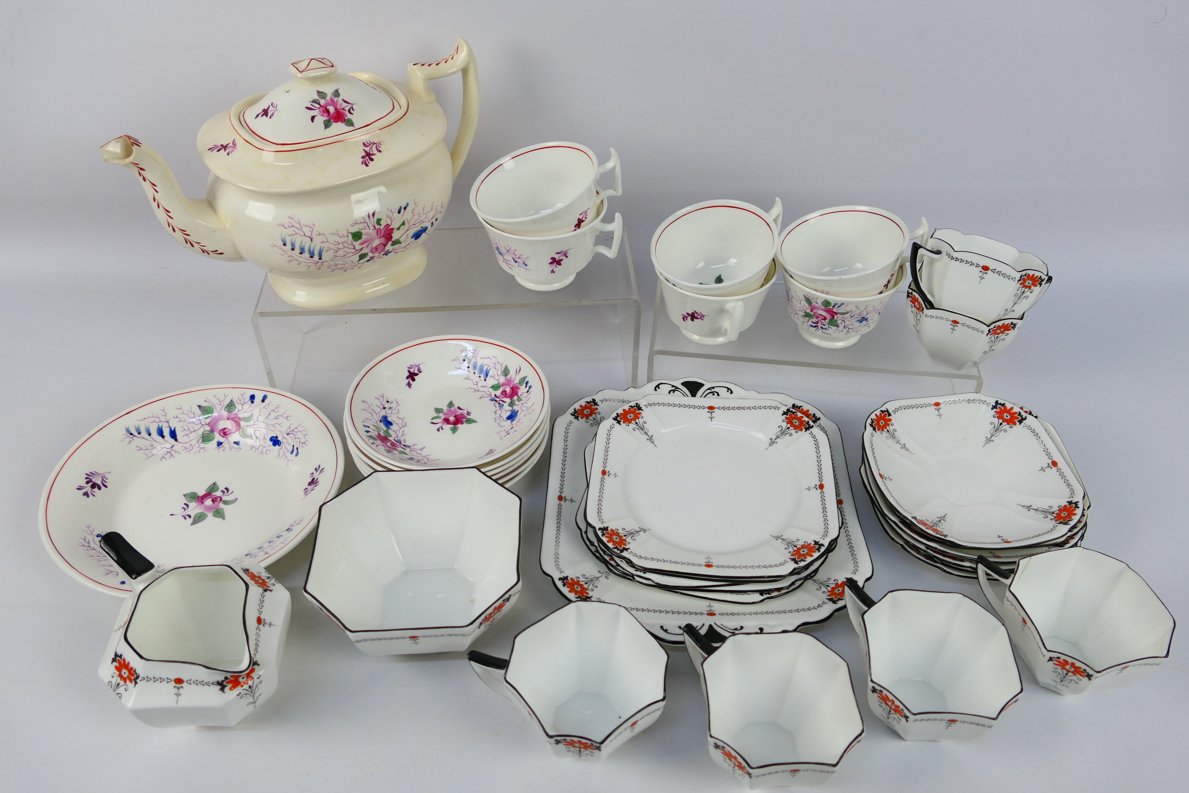 Shelley - A quantity of Queen Anne shape tea wares decorated in the Red Daisy pattern 11497