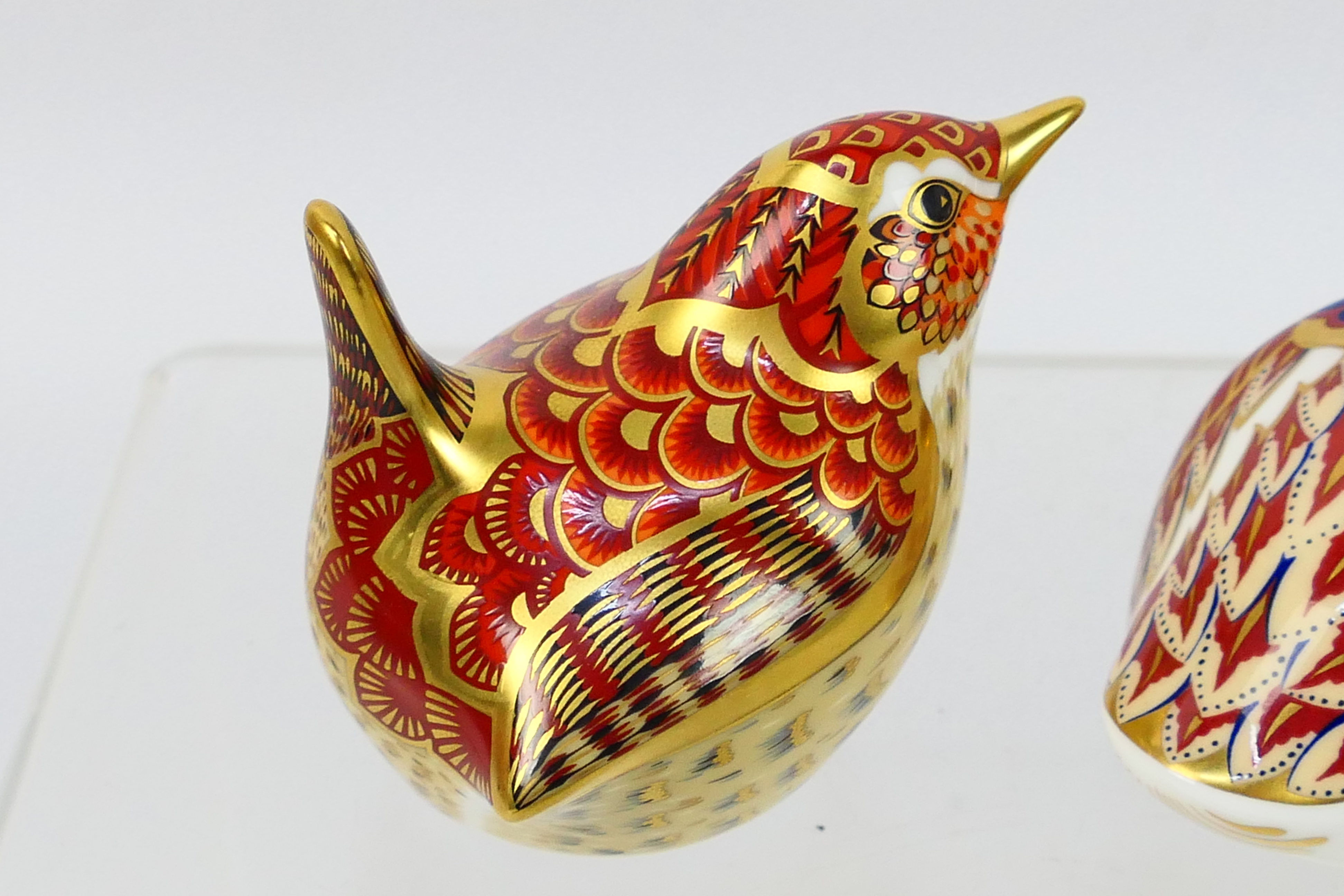 Royal Crown Derby - Three bird form paperweights comprising Jenny Wren, - Image 5 of 10