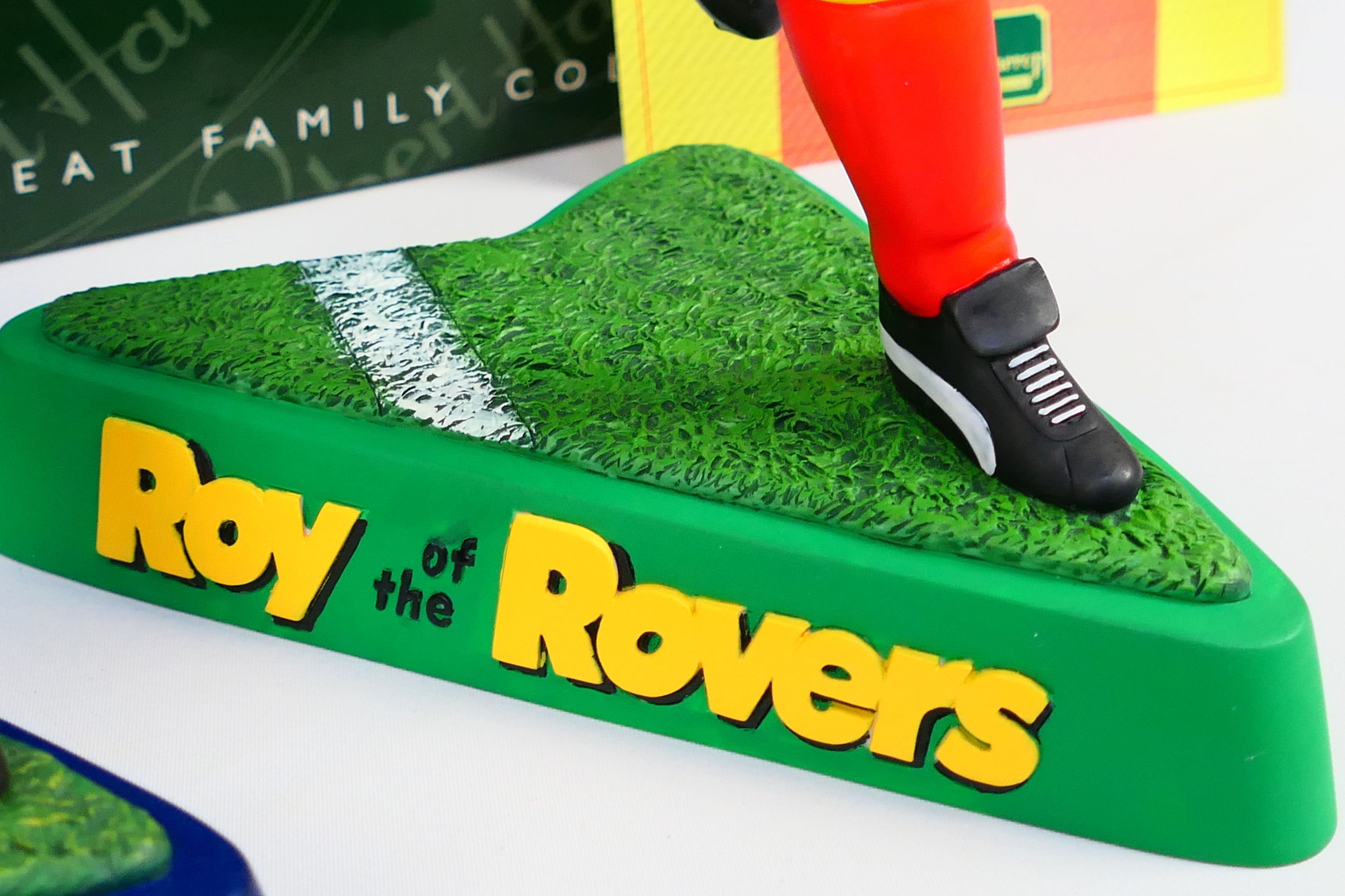 Robert Harrop - Roy of the Rovers - A pair of Robert Harrop resin figurine of 1990's(RR01) and - Image 7 of 9