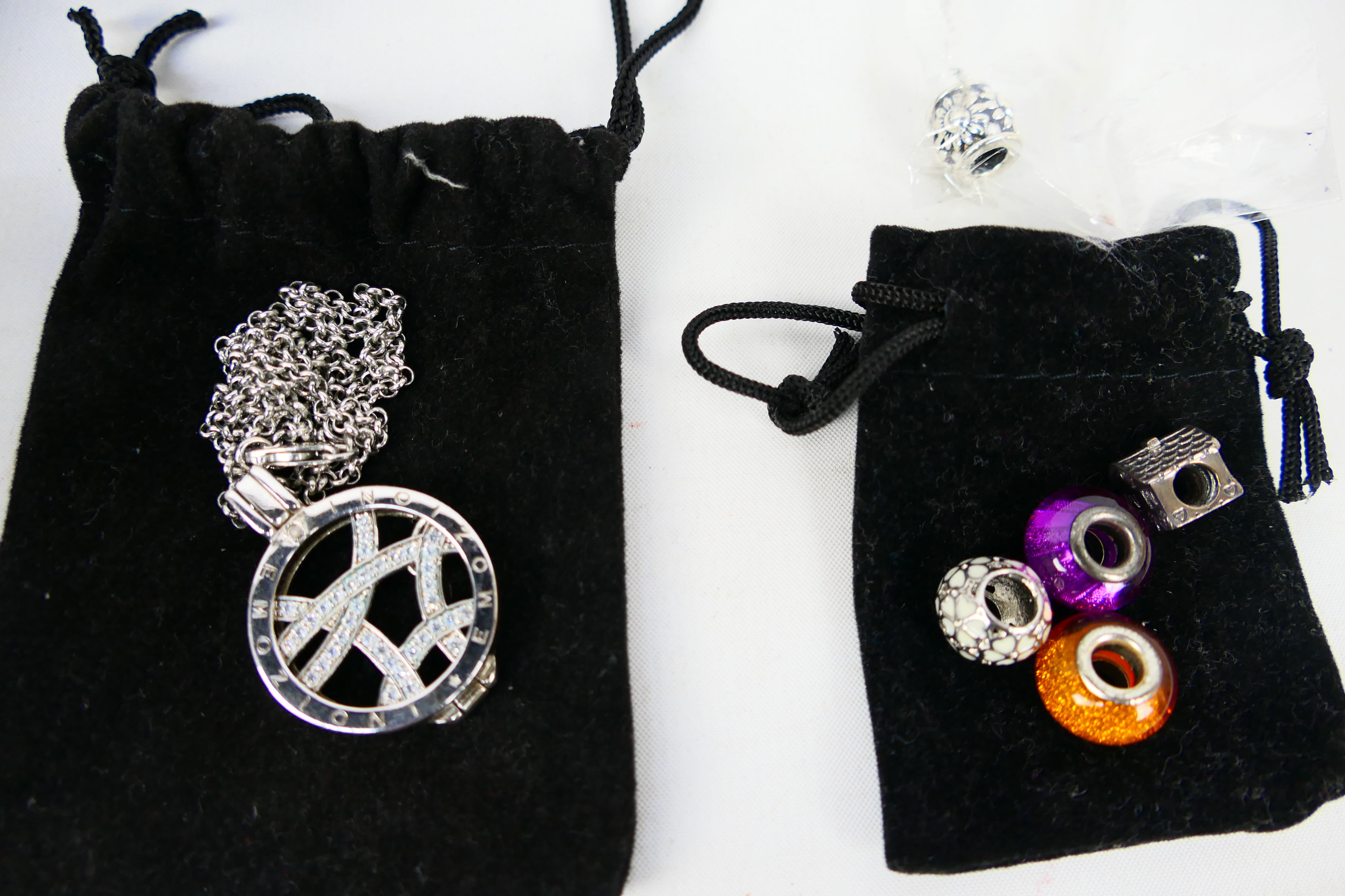 A collection of various costume jewellery to include necklaces, rings, bracelets and similar, - Image 4 of 8