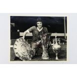 Liverpool Football Club - A signed Kevin Keegan picture with the message written in permanent