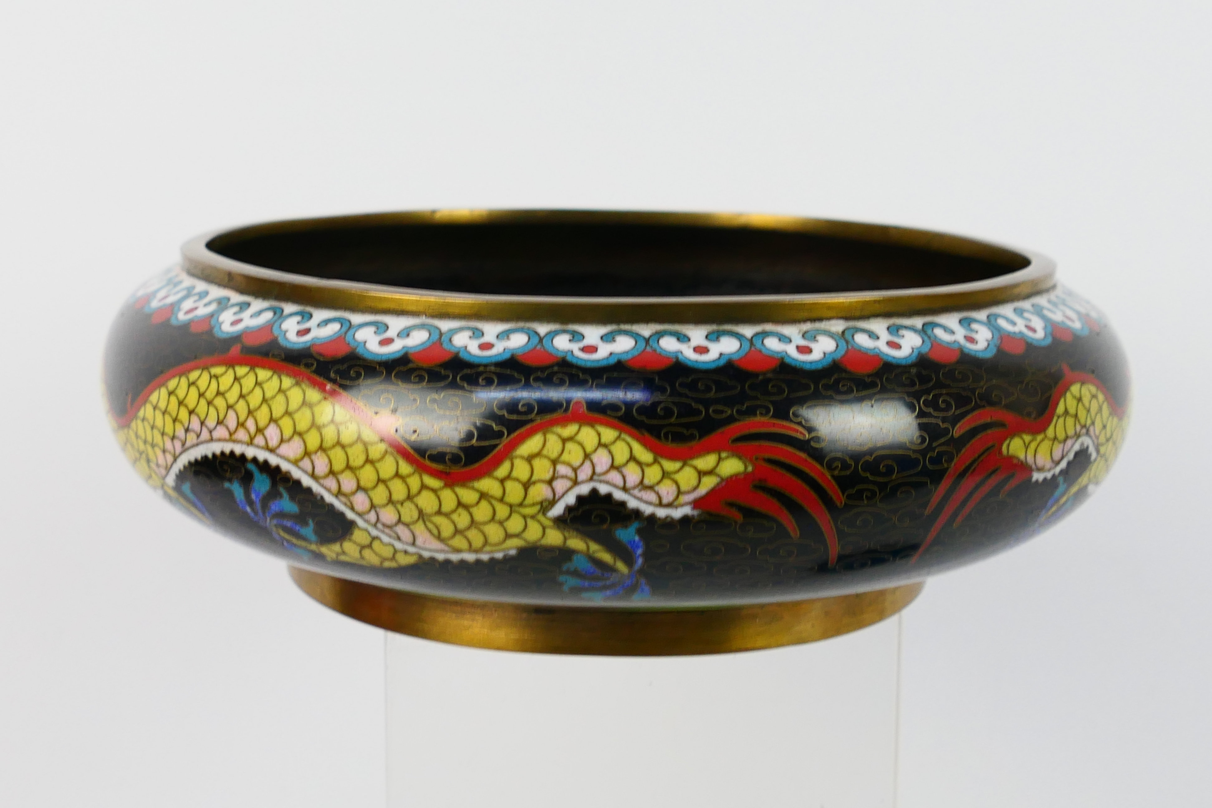 A Chinese cloisonne bowl, the exterior with confronting dragons and flaming pearl, - Image 5 of 13