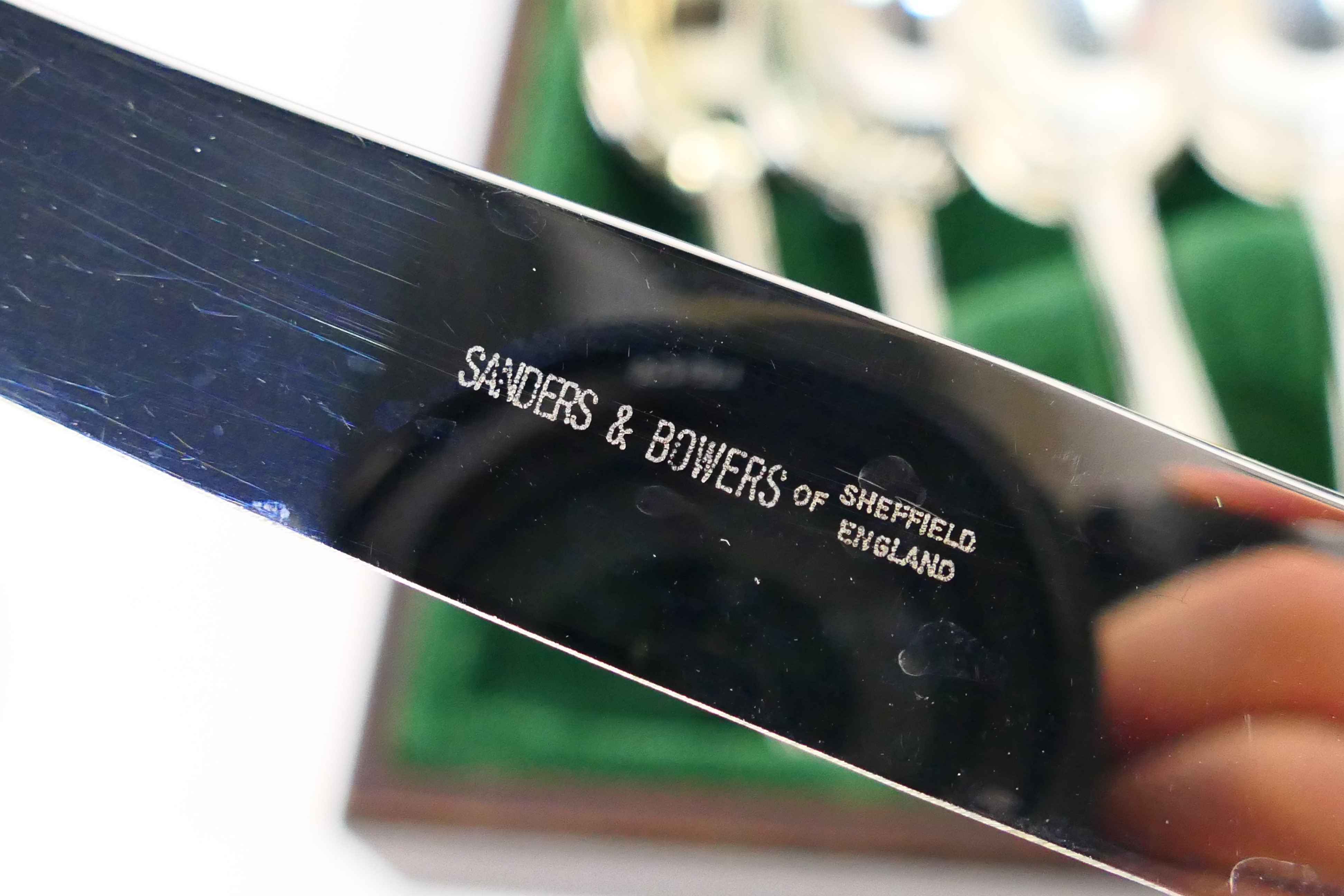 A canteen of Sanders & Bowers silver plated cutlery. - Image 7 of 7