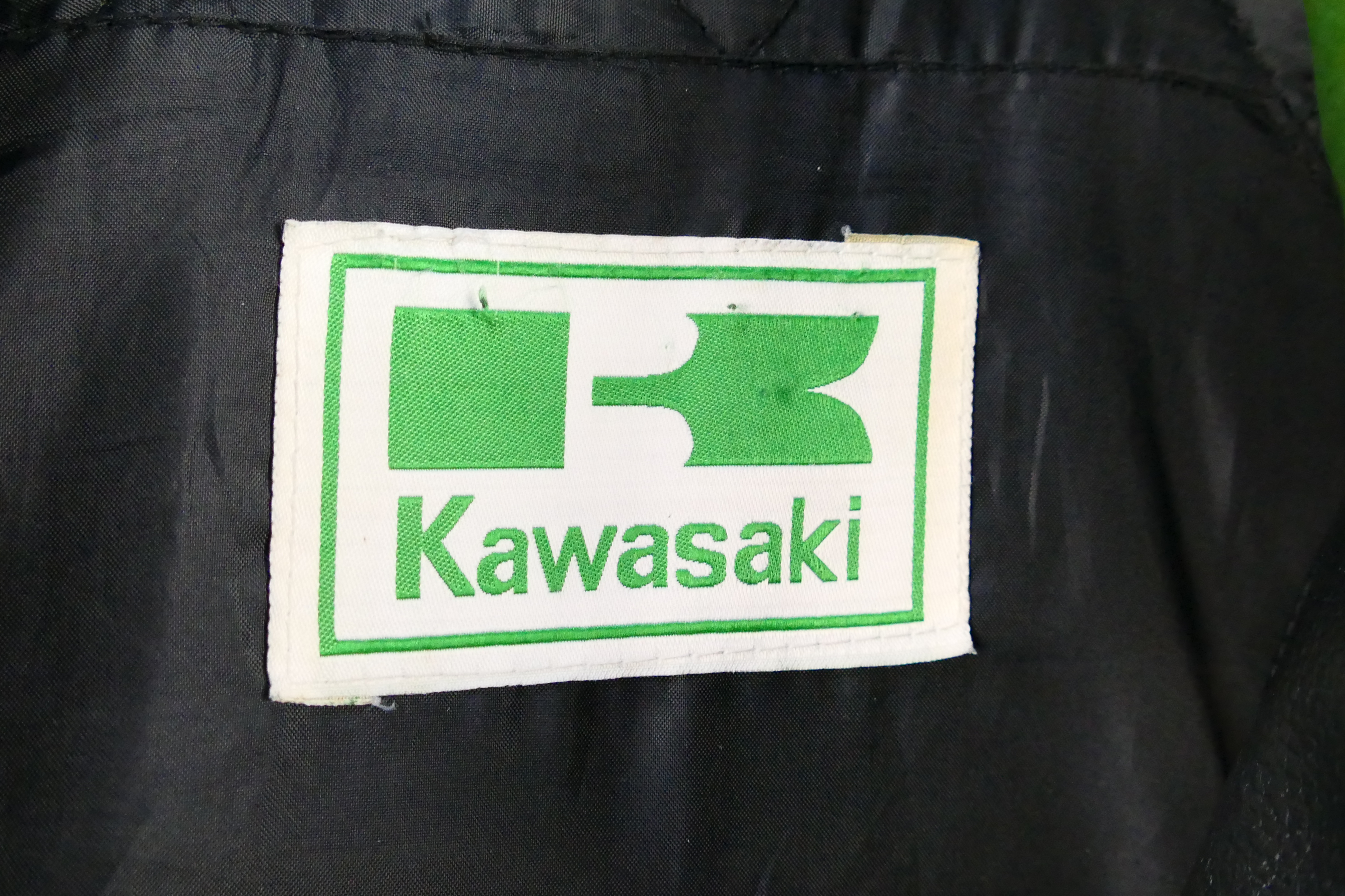 Isle Of Man TT Interest - A signed Kawasaki leather motorcycle jacket, - Image 6 of 10