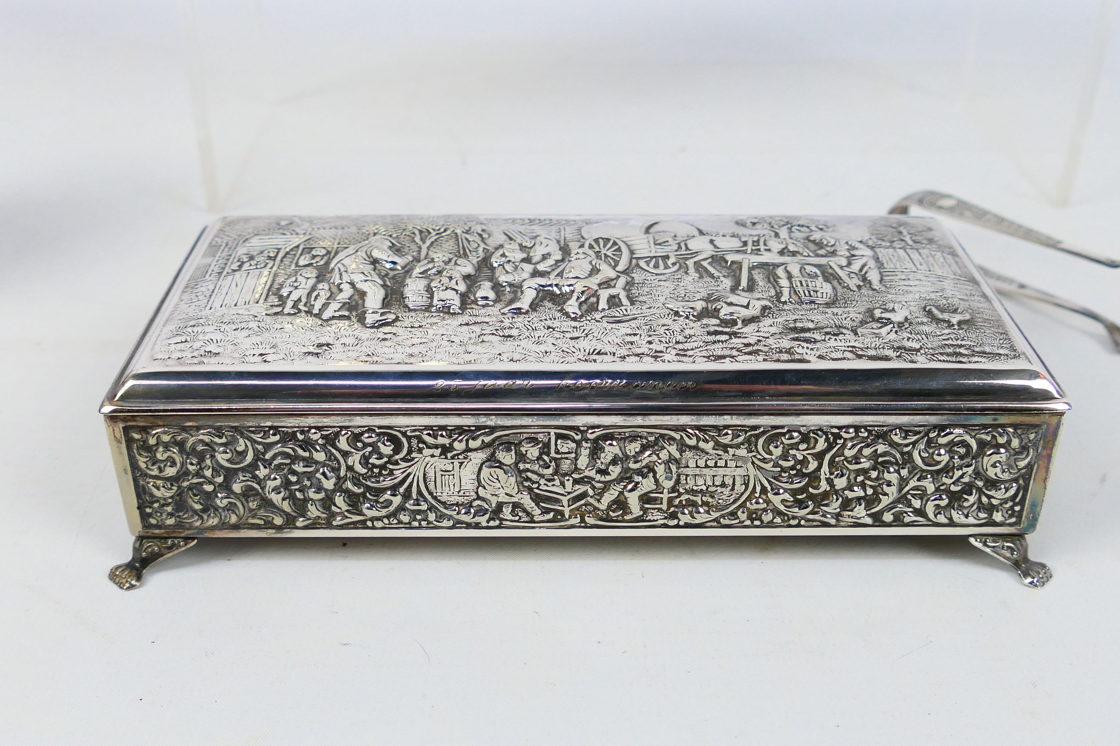 Three pieces of Dutch silverplate comprising cigarette box, - Image 9 of 12