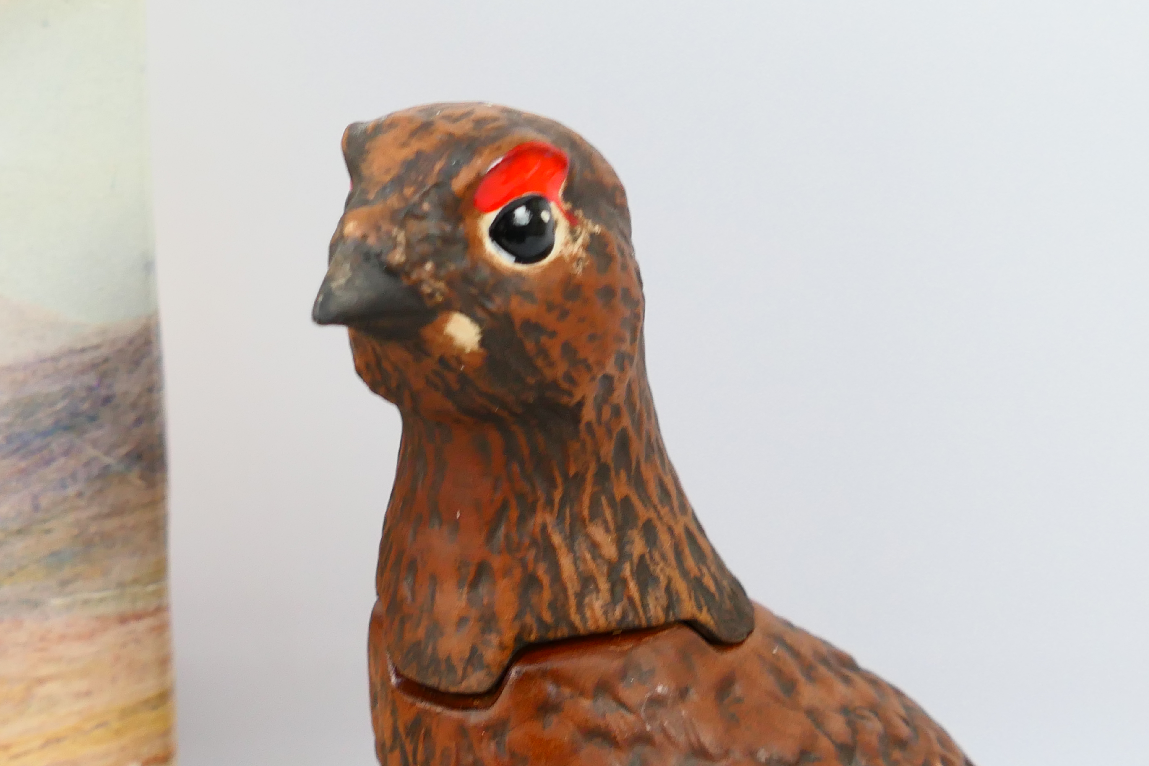 Famous Grouse - A ceramic Royal Doulton grouse form decanter containing 75cl of Famous Grouse - Image 3 of 8
