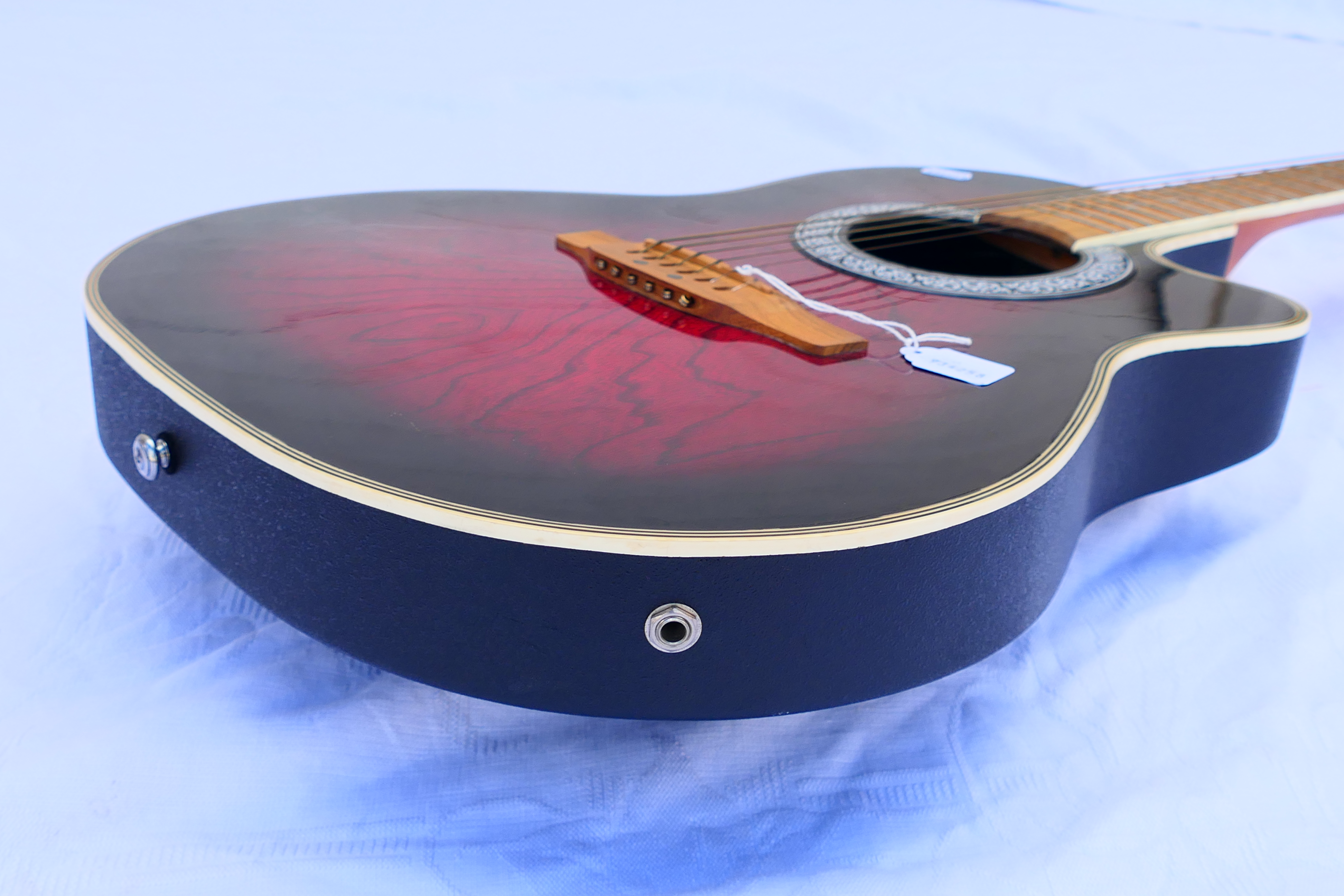 Ashland by Crafter - An electro acoustic guitar, model AFC - 150 / RS. - Image 8 of 11