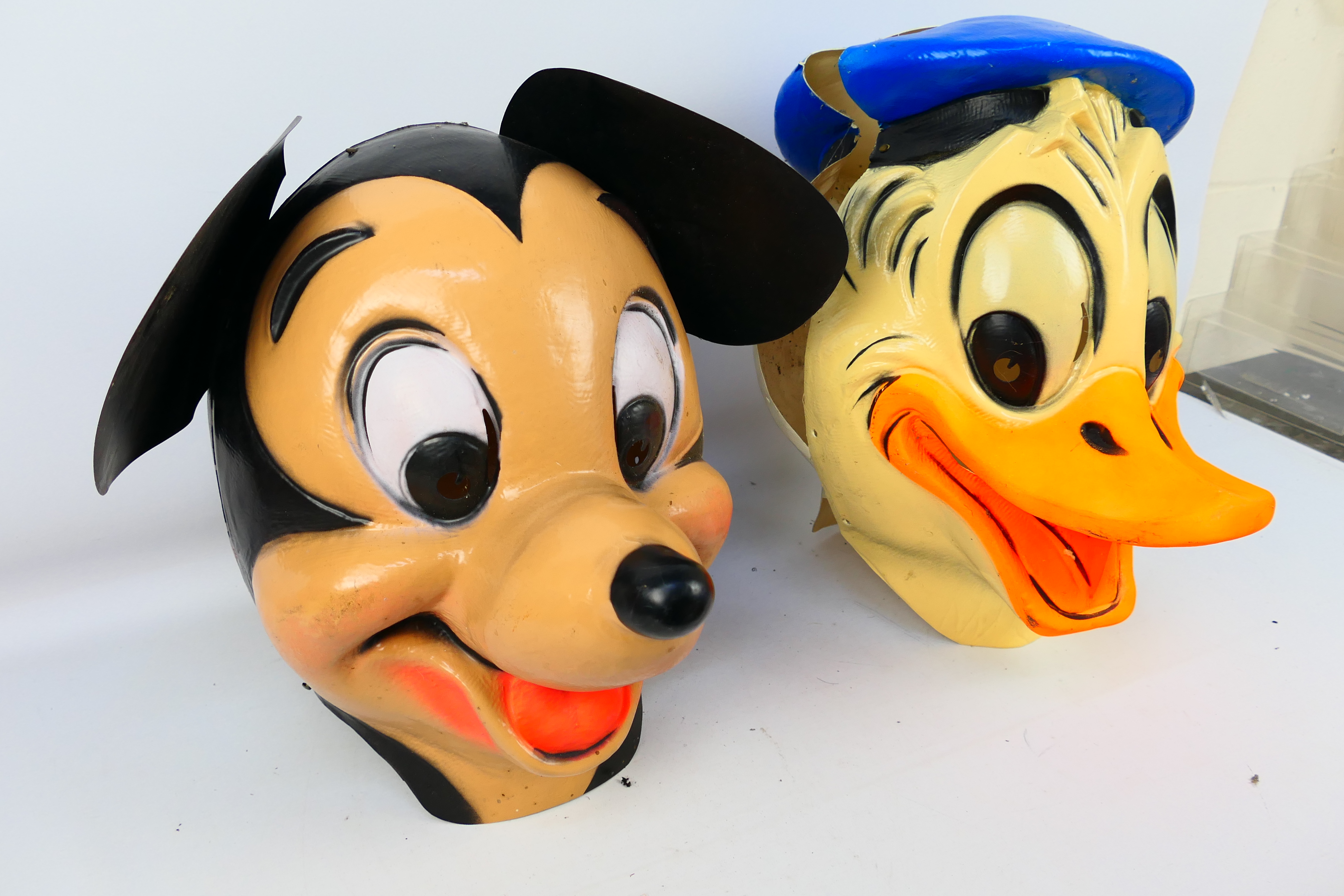 Disney - Mask - Costume - A pair of Disney Full head plastic masks comprising of Mickey Mouse and - Image 4 of 6