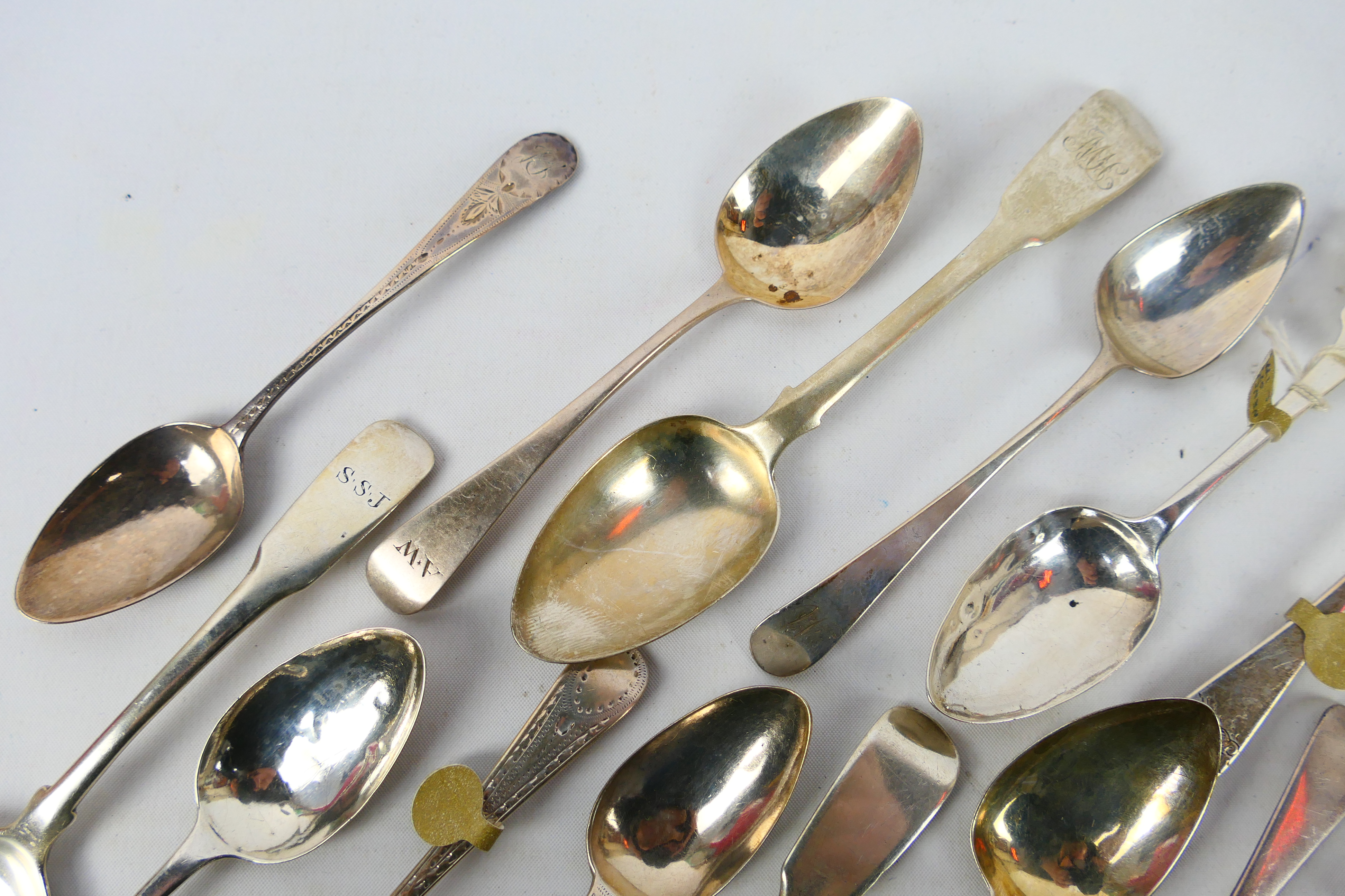 A collection of silver spoons, predominantly Georgian, various assay, date and maker's marks, - Image 3 of 13