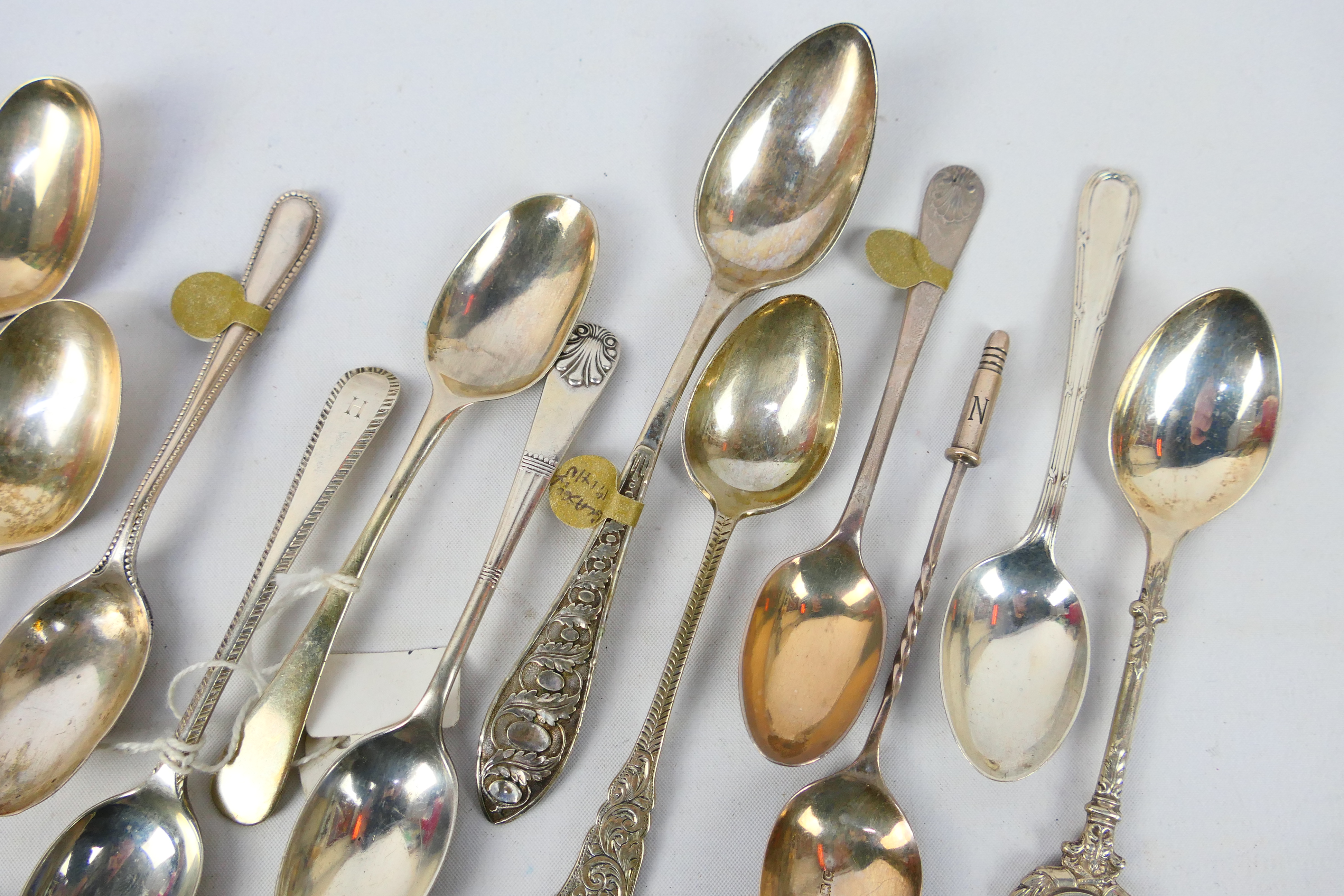 A collection of silver spoons, various assay and date marks, approximately 282 grams / 9 ozt. - Image 5 of 11
