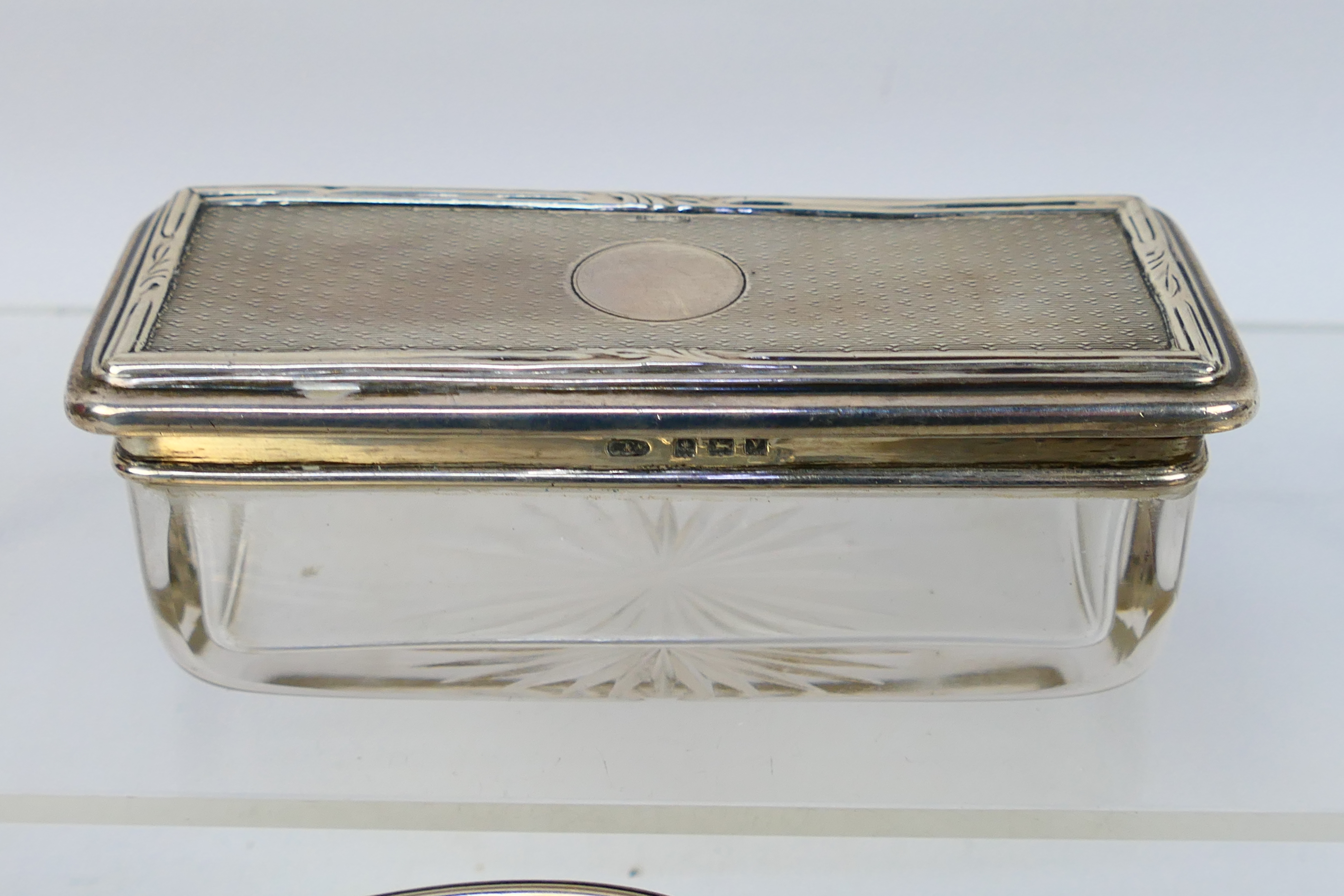 A George V silver mounted six piece dressing table set with engine turned decoration, - Image 3 of 7
