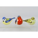 Royal Crown Derby - Three bird form paperweights to include Garden Blue Tit, Chiffchaff and Robin,