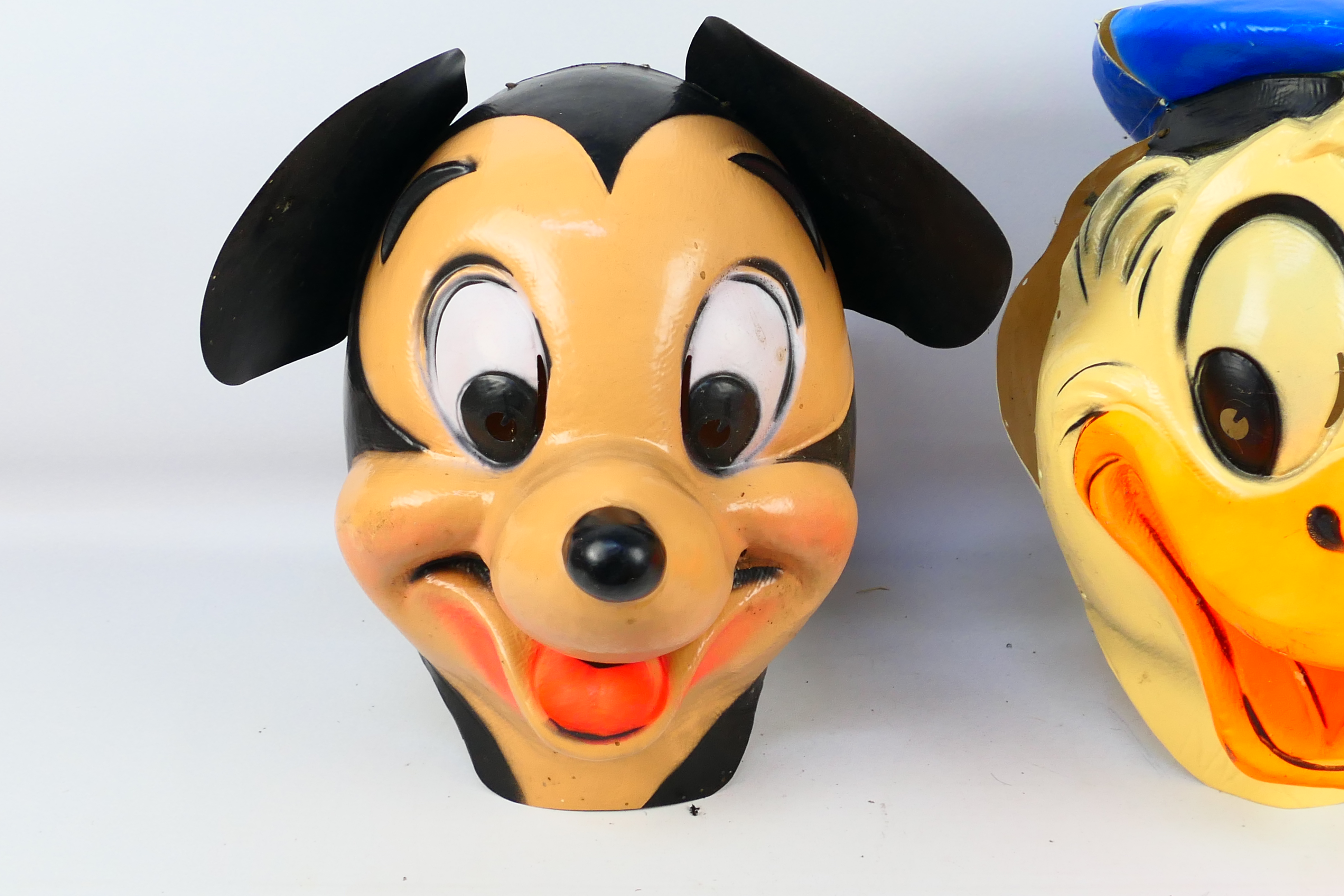 Disney - Mask - Costume - A pair of Disney Full head plastic masks comprising of Mickey Mouse and - Image 2 of 6