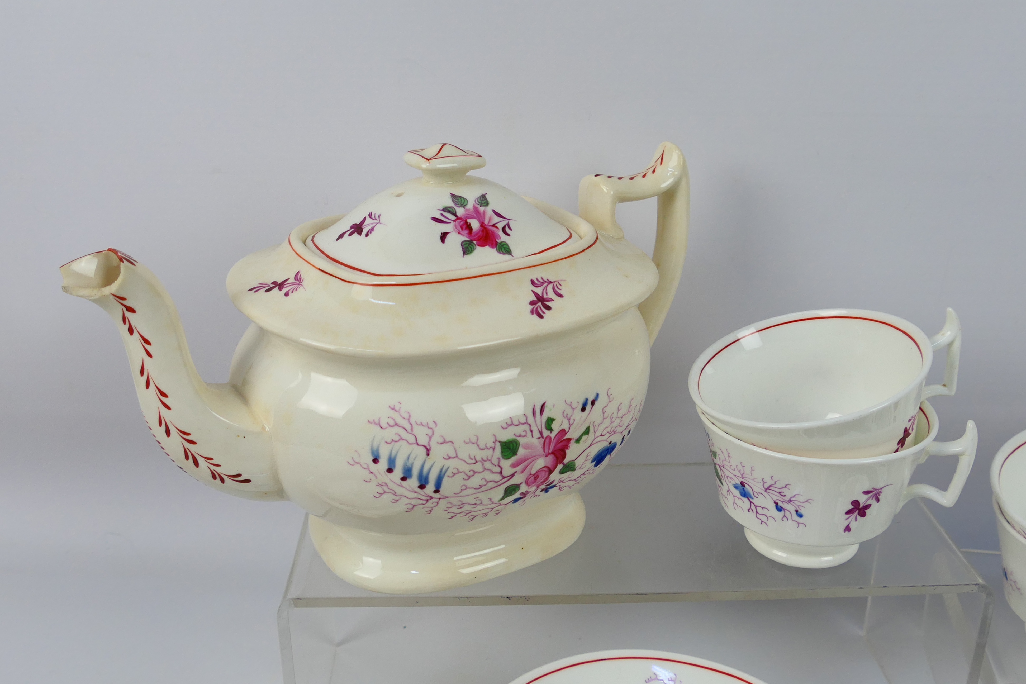 Shelley - A quantity of Queen Anne shape tea wares decorated in the Red Daisy pattern 11497 - Image 2 of 9
