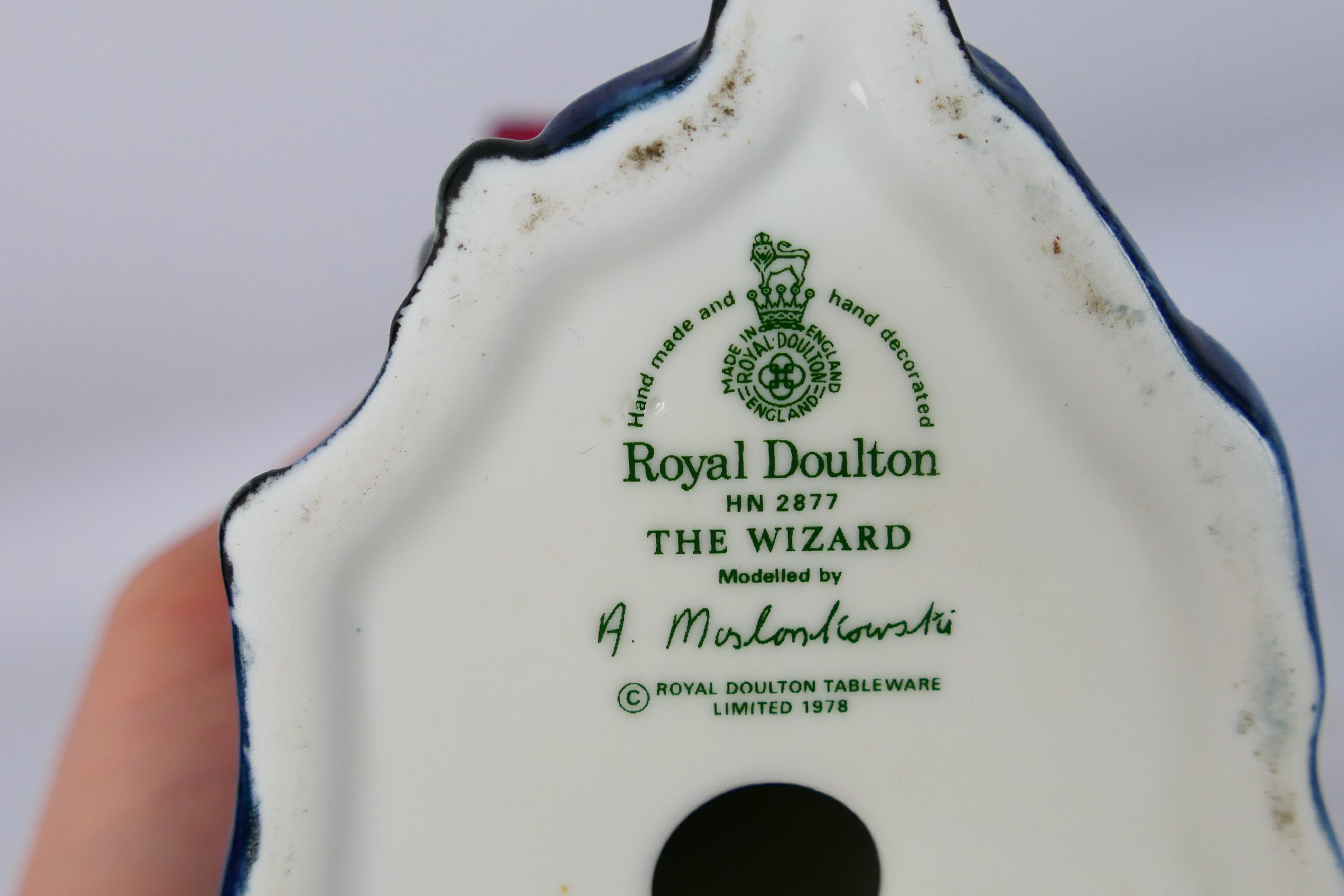 A Royal Doulton figure # HN2877, The Wizard, approximately 25 cm (h). - Image 5 of 6