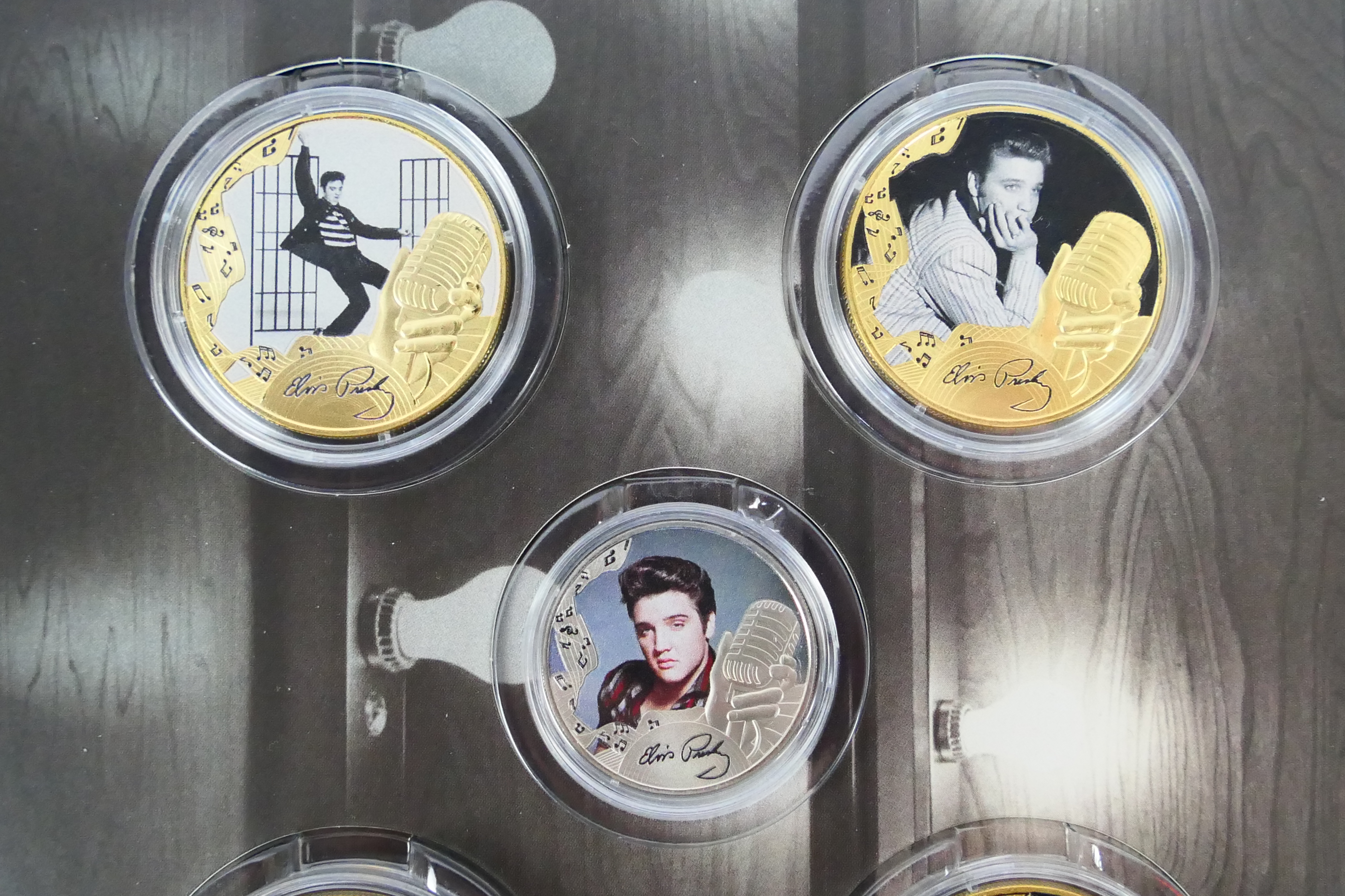 Elvis Presley - A London Mint Elvis related collector coin set, The King Of Rock And Roll, - Image 3 of 7