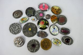 A varied collection of vintage brooches to include a silver Shipton & Co Ltd example.