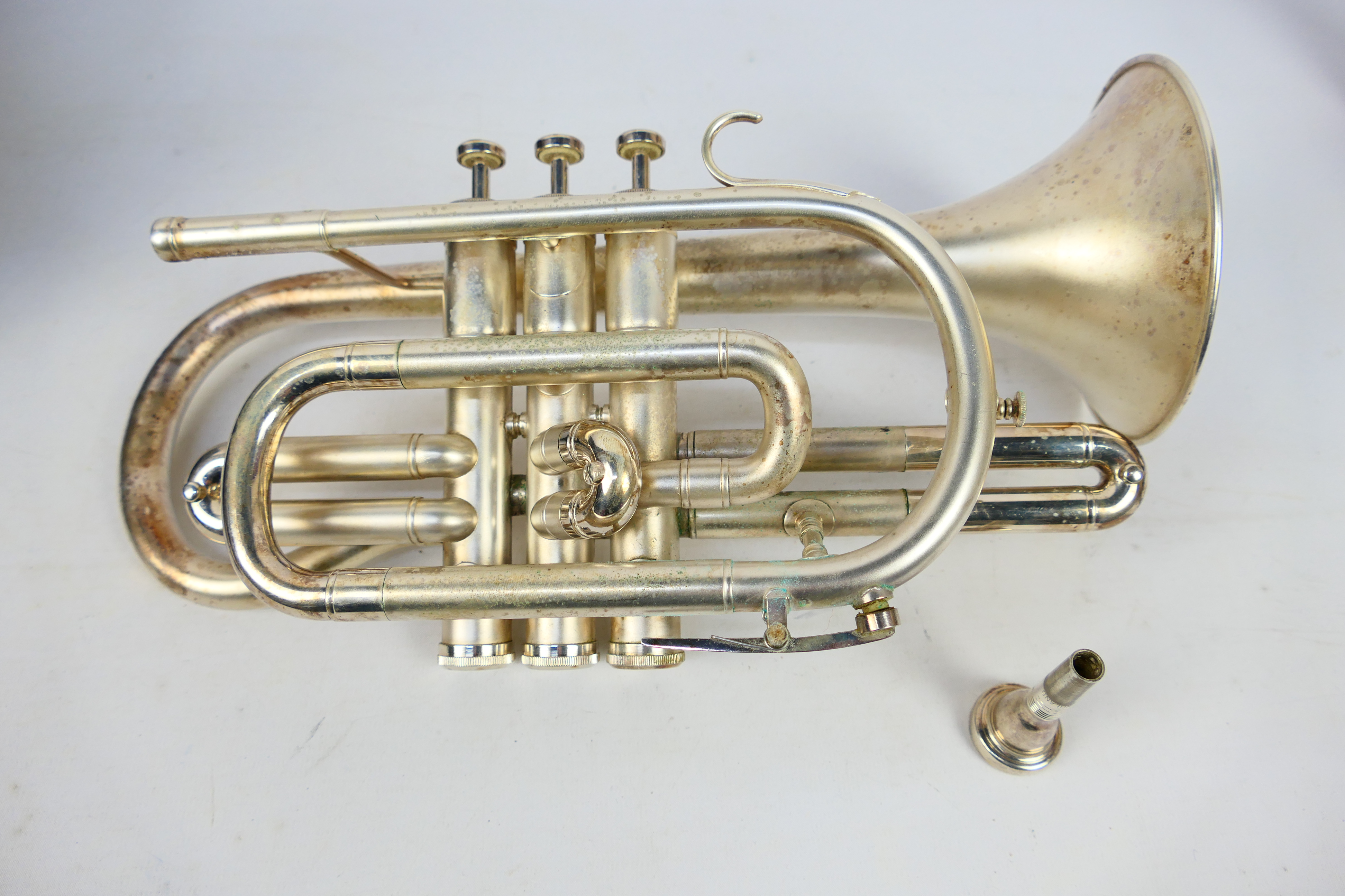 A Boosey & Hawkes Regent cornet numbered 672823, contained in hard case and with music stand. [2]. - Image 3 of 9