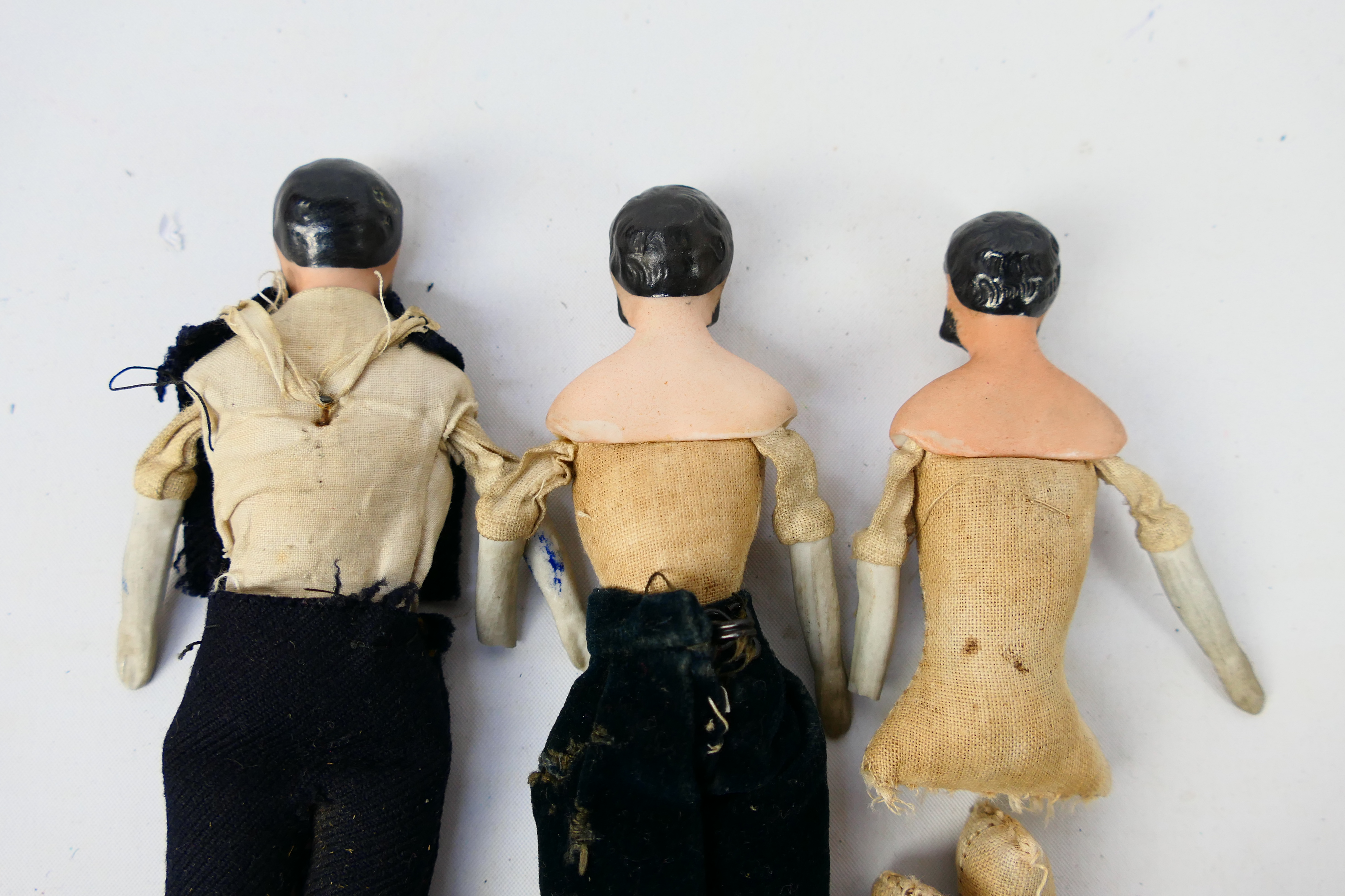 Bisque Male Dolls - 3 x bearded dolls with bisque heads, shoulders and lower limbs and cloth bodies. - Image 8 of 9