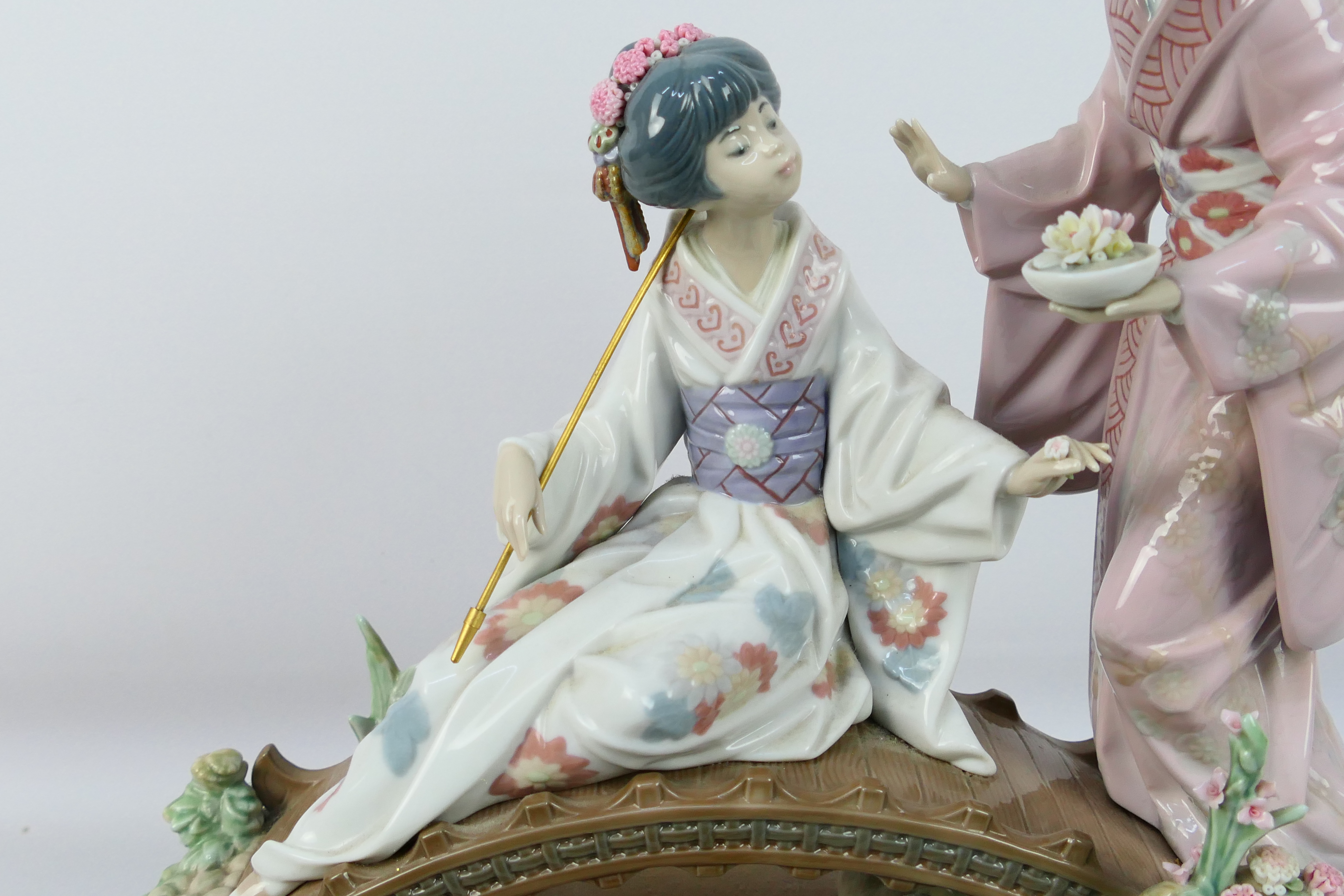 Lladro - A large group entitled Springtime In Japan, # 1445, - Image 3 of 12