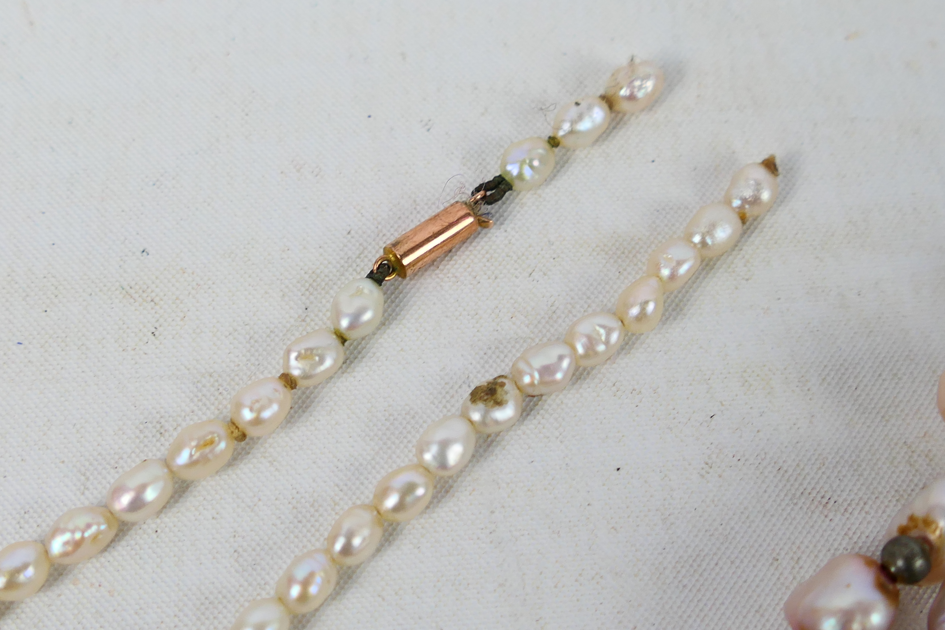 A rice pearl necklace with clasp stamped 9ct (in need of restringing) and a pearl bead three strand - Image 3 of 6