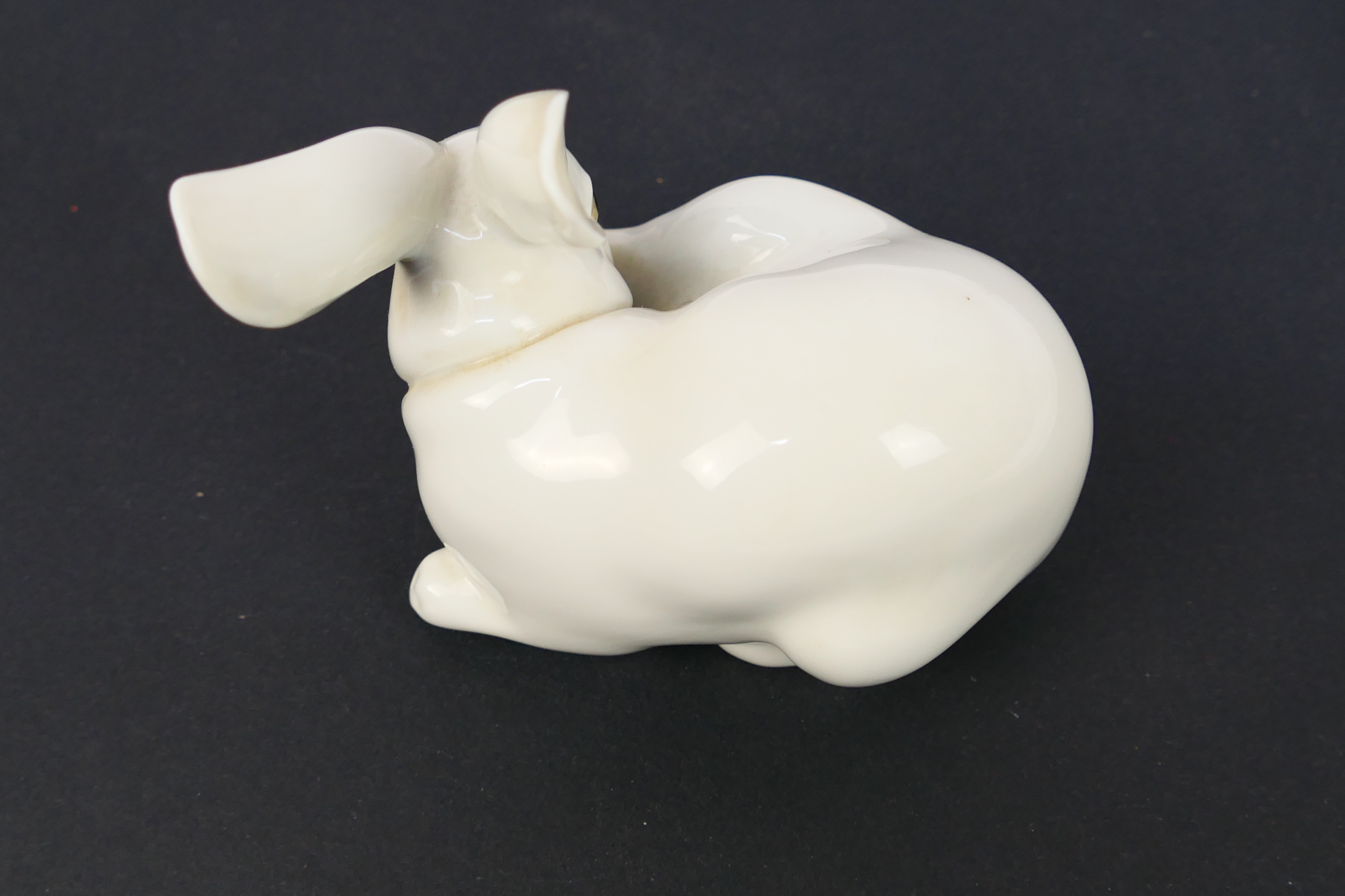 Three Lladro rabbit figures comprising # 5905 Attentive Bunny, - Image 6 of 7