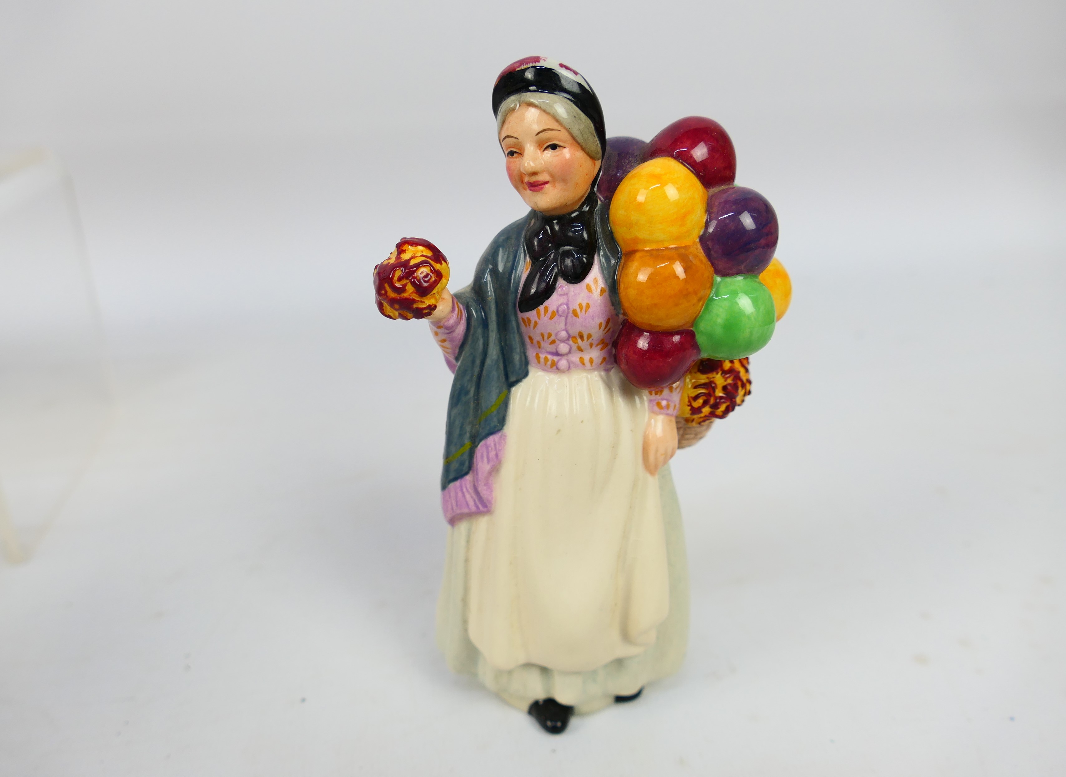 A quantity of small and miniature lady figures to include Royal Doulton, - Image 5 of 6