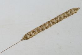 A 9ct yellow gold gate link bracelet (A/F), 7.1 grams.