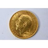 Gold Sovereign - A George V 1913 full sovereign, 8 grams.