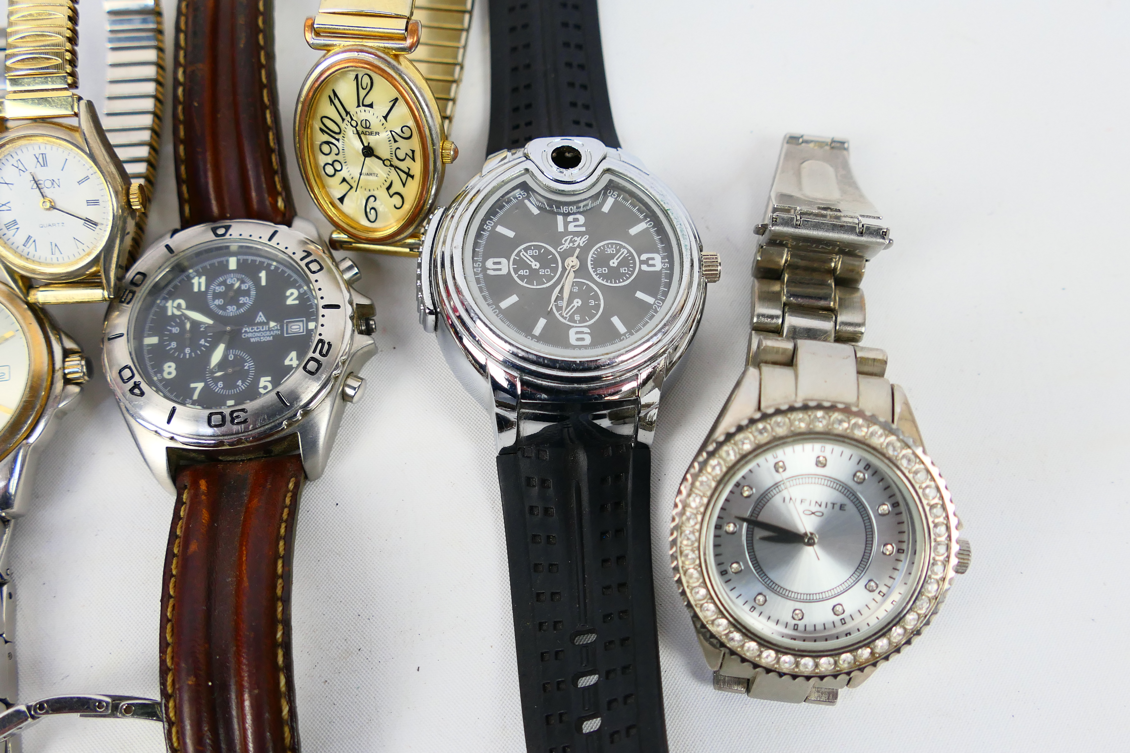 A collection of various wrist watches to include Zeon, Sekonda, Clyda and other. - Image 6 of 6