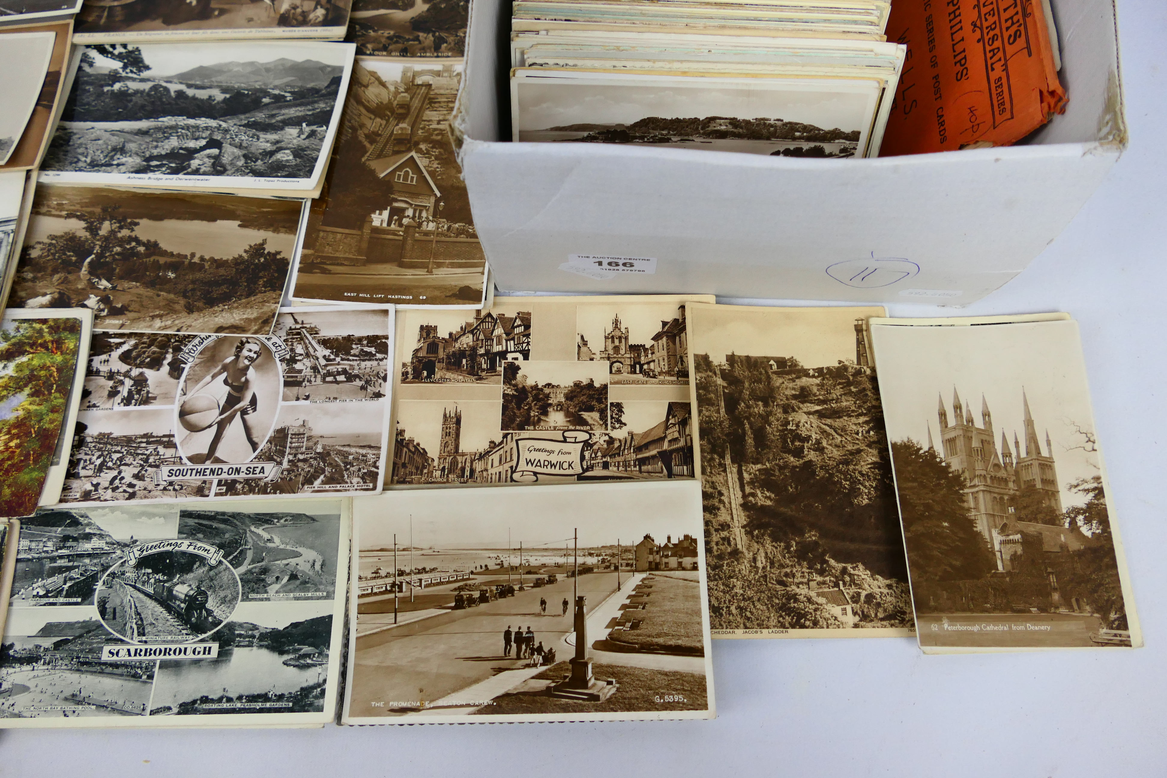Deltiology - In excess of 500 early to mid-period UK, foreign cards with a few subjects. - Image 2 of 6