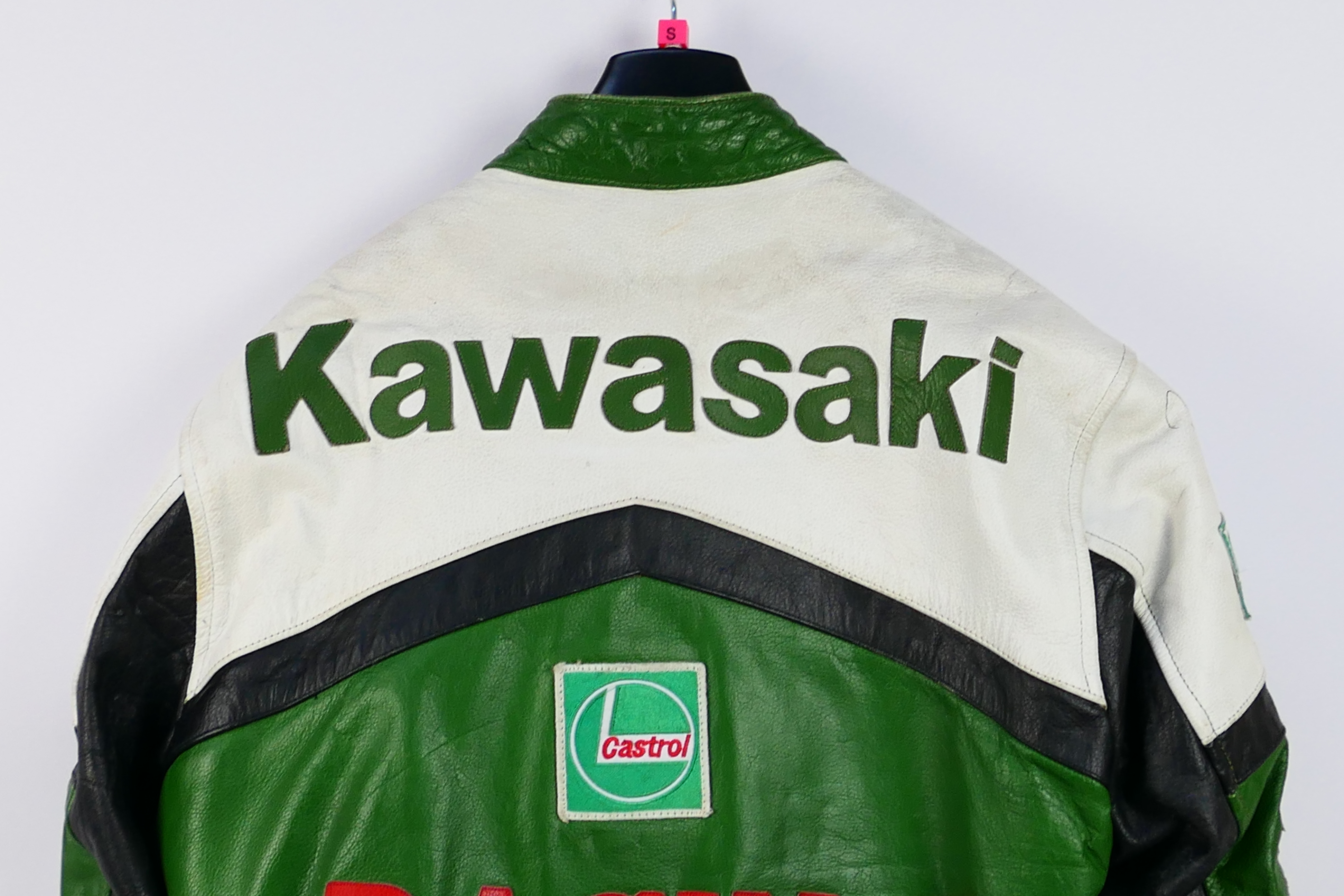 Isle Of Man TT Interest - A signed Kawasaki leather motorcycle jacket, - Image 9 of 10