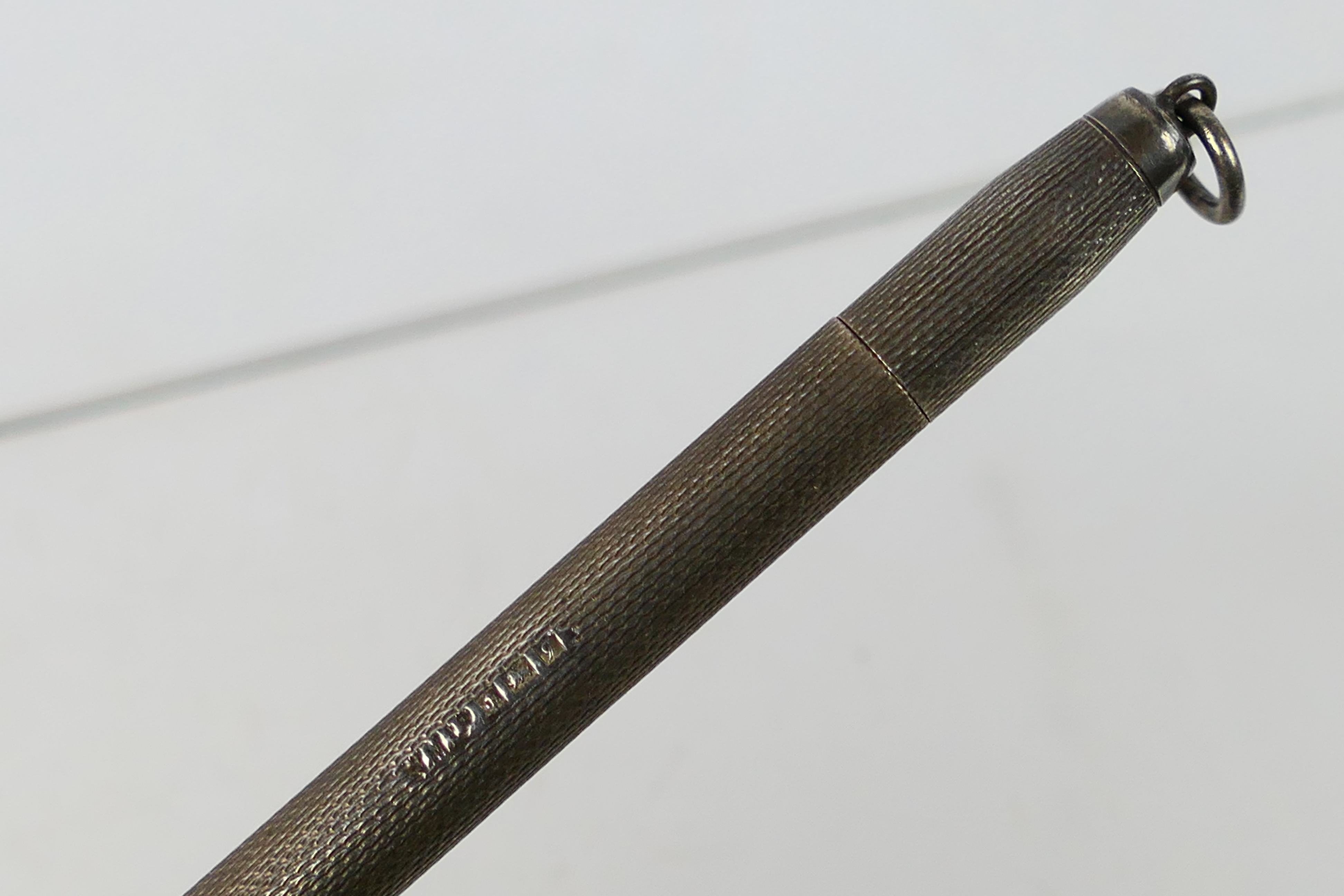 A silver mechanical pencil, Birmingham assay 1956. - Image 3 of 4