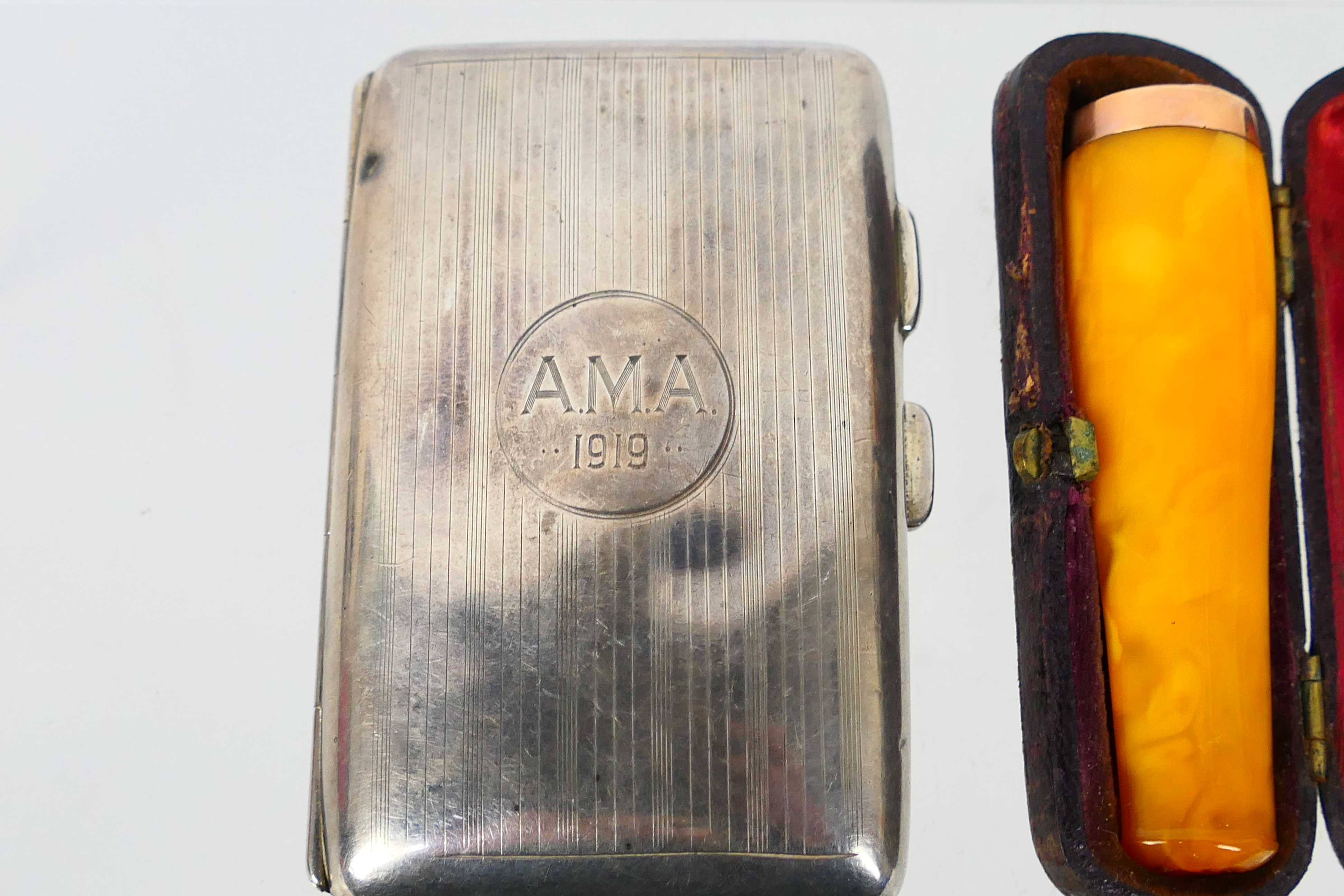 Lot to include a George V silver cigarette case with gilt interior, Birmingham assay 1918, - Image 2 of 8