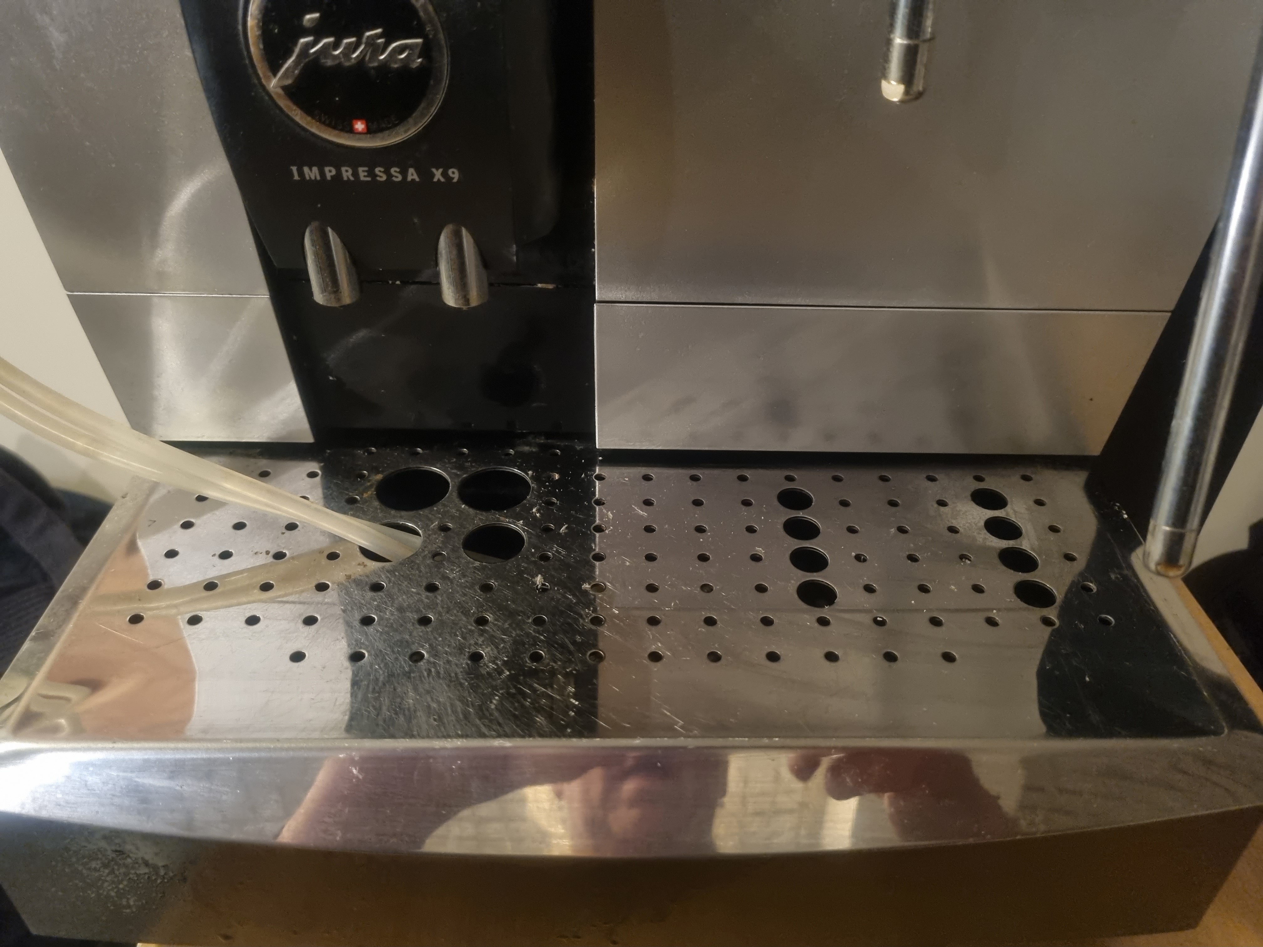 Jura Coffee Machine - Jura Bean - a Jura Impressa X9 coffee machine, - Image 11 of 11