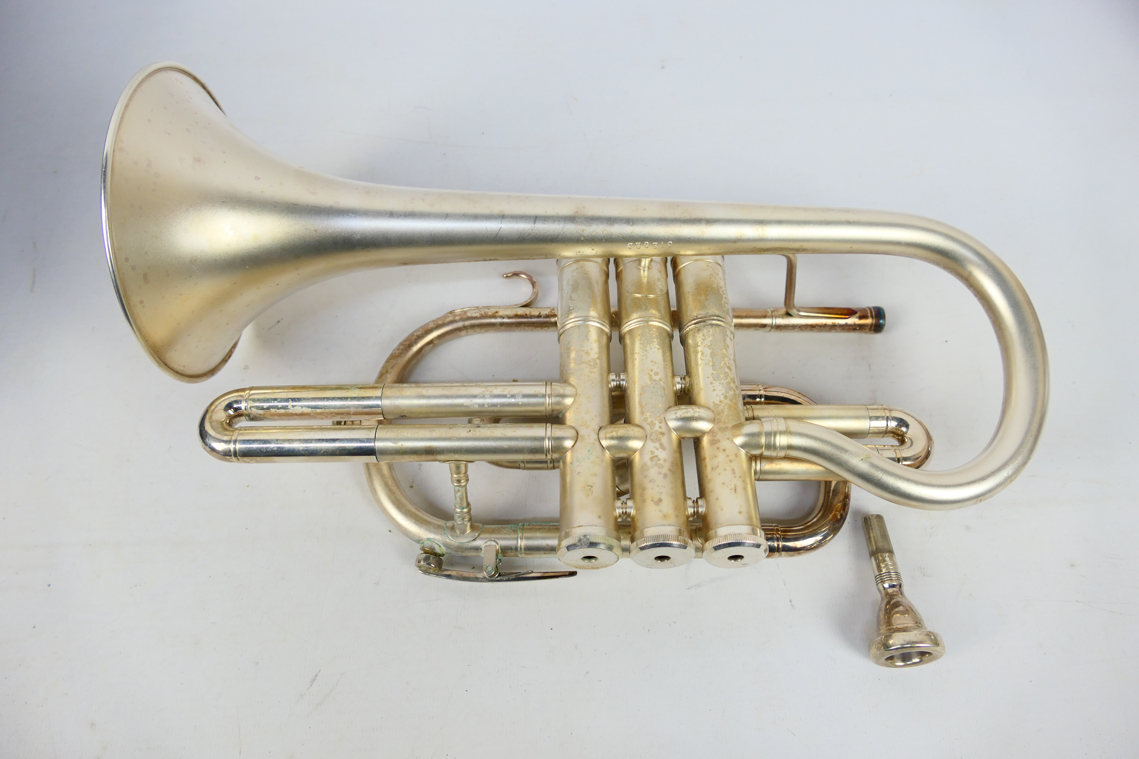 A Boosey & Hawkes Regent cornet numbered 672823, contained in hard case and with music stand. [2]. - Image 4 of 9