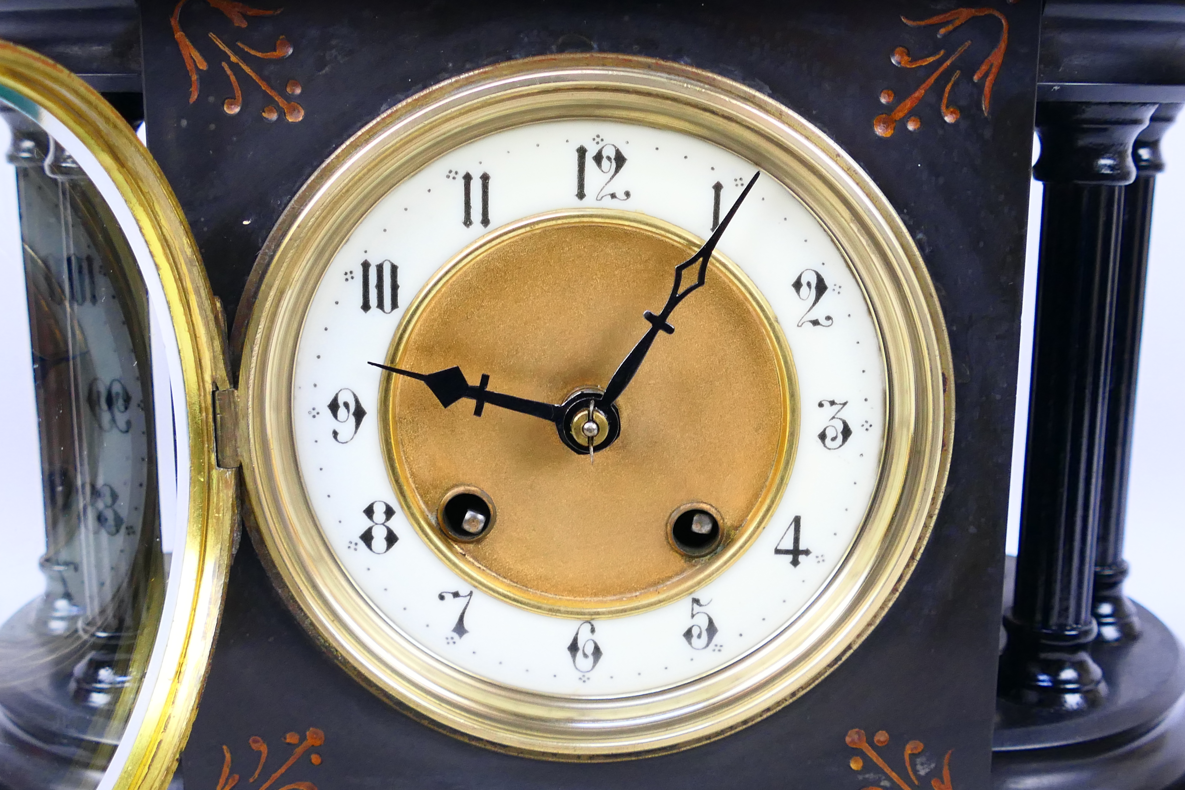 A mantel clock of architectural form, Arabic numerals to a 4" dial, approximately 32 cm (h), - Image 3 of 7