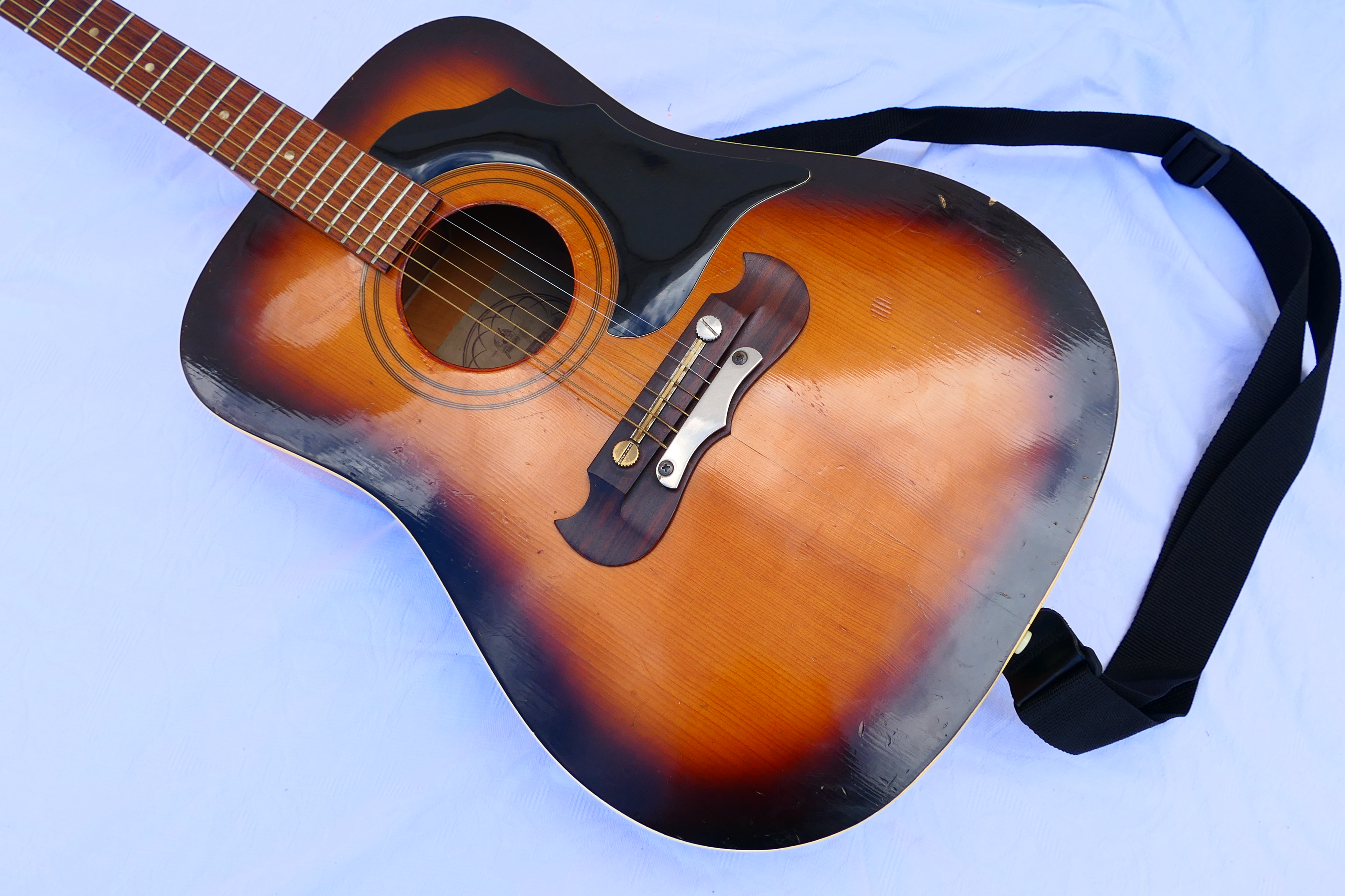 A German Framus acoustic guitar in fitted hard case, model 5/196, serial number 187**. - Image 3 of 11