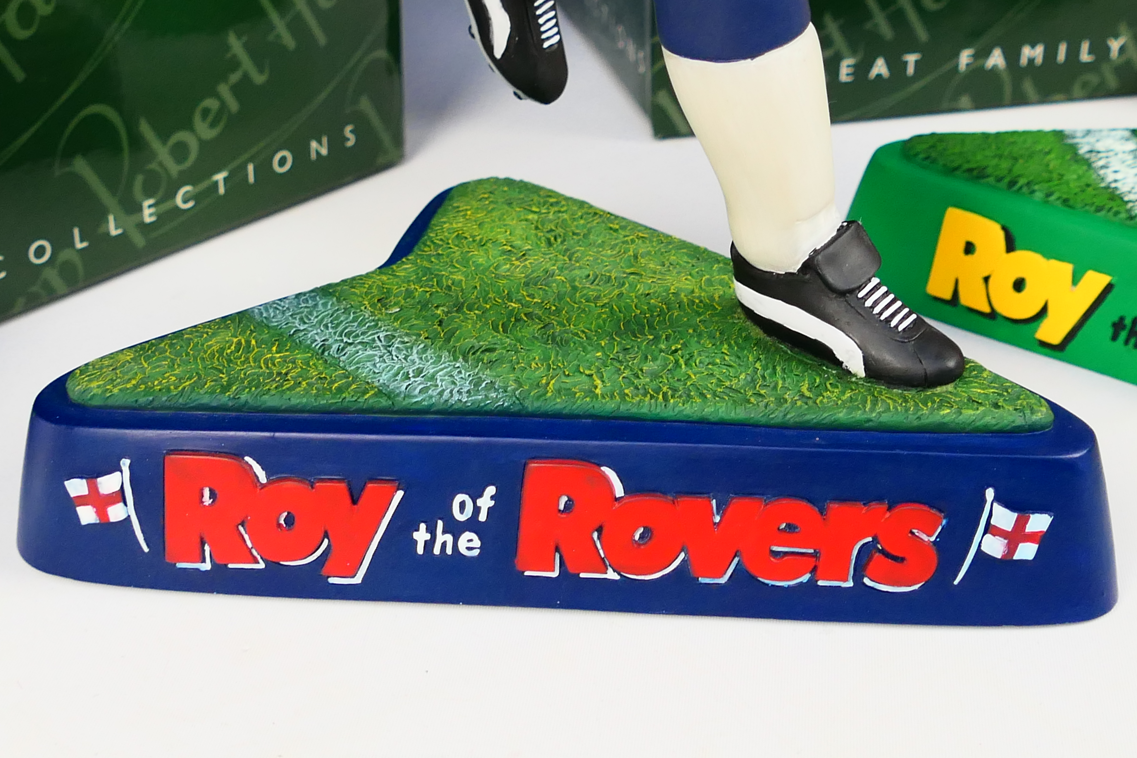 Robert Harrop - Roy of the Rovers - A pair of Robert Harrop resin figurine of 1990's(RR01) and - Image 6 of 9