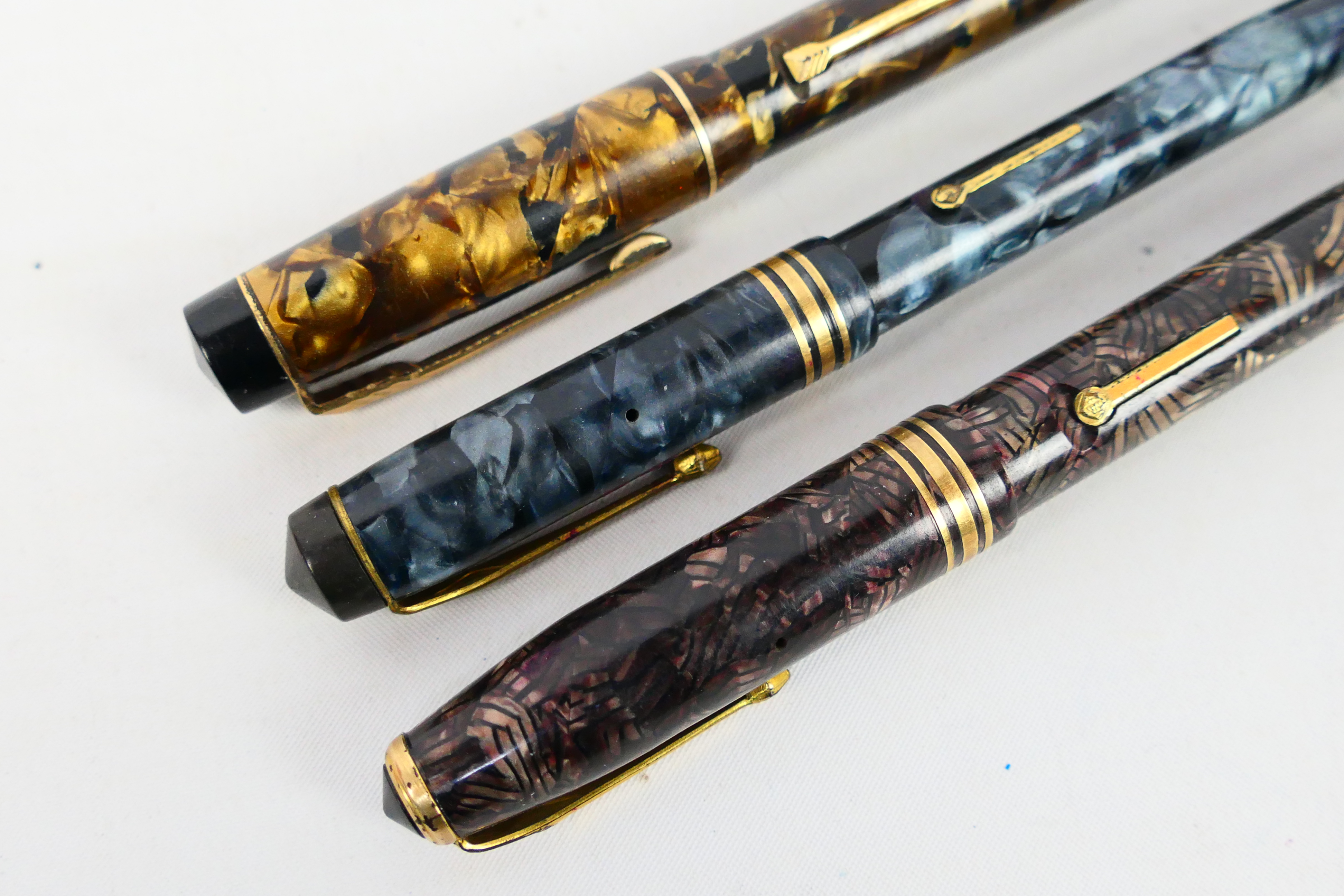 Three vintage fountain pens comprising a - Image 2 of 7